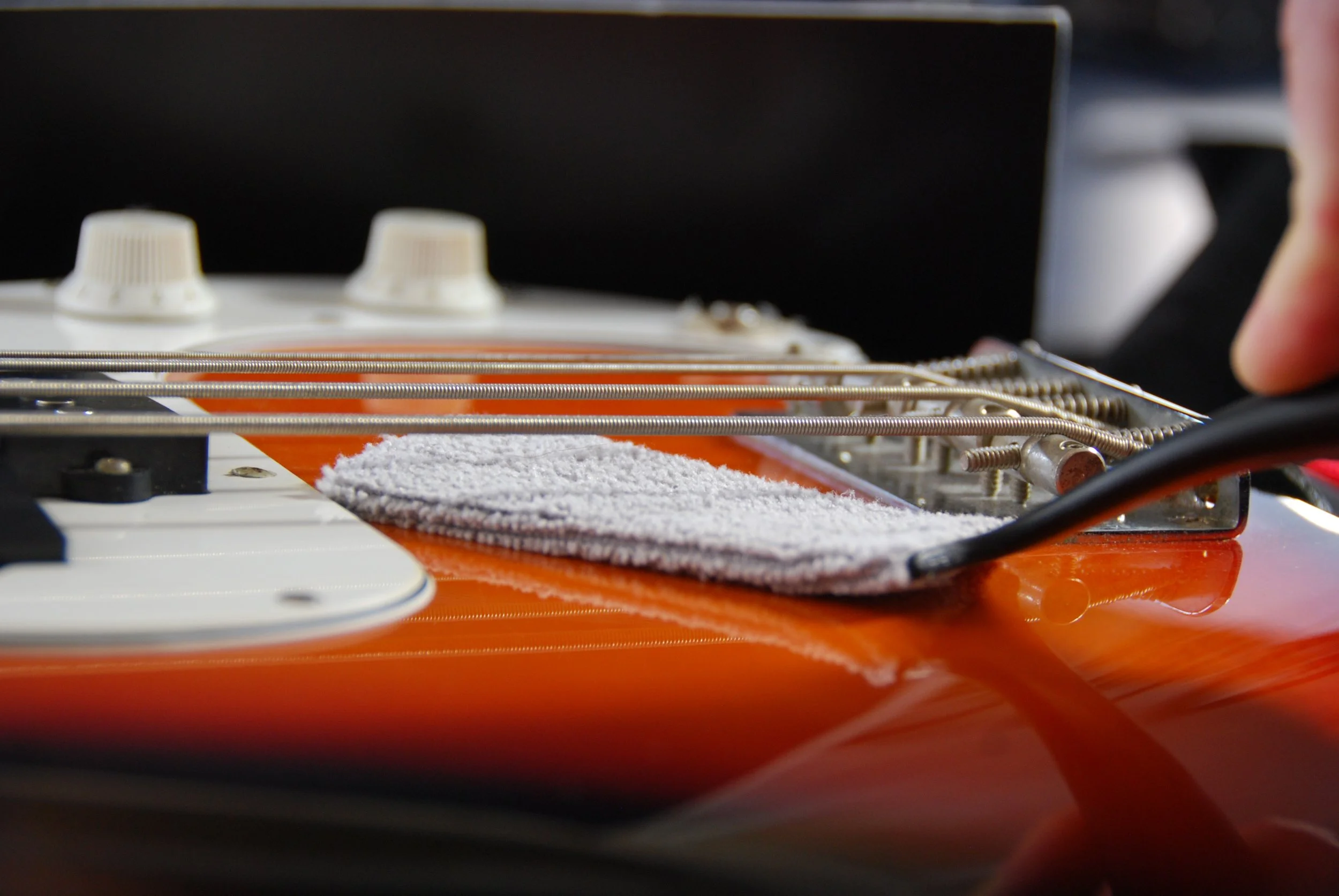 Music Nomad The Nomad Tool | All-in-One Multi-Surface Cleaner