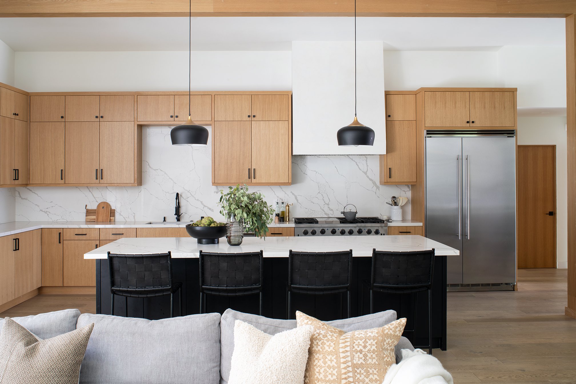 JessicaMintzHome_MeghanBobPhoto_KitchenOverall_WEB.jpg