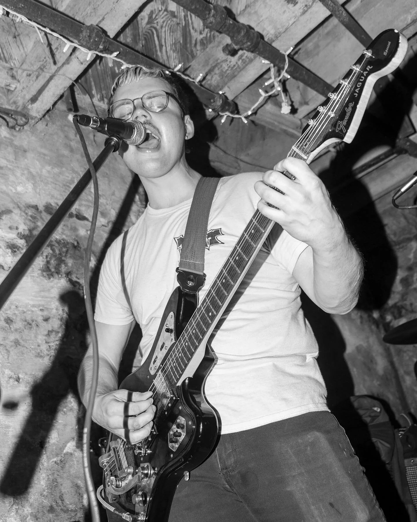 portraits from this weekend 

@themachinephilly 
@blearyeyedband 
@deadlovetriangle 
@jetfuelsoda