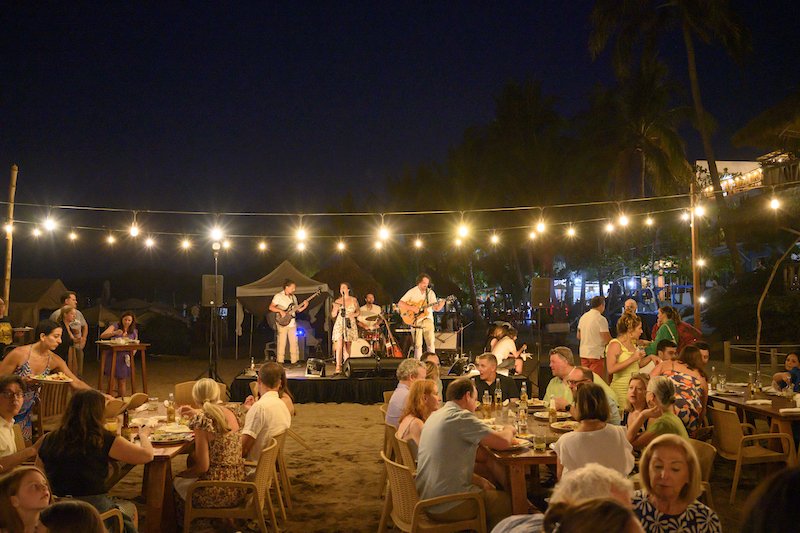 Looking for a Live Band for your Wedding in Puerto Vallarta? Charlie Higgins and Sunset Station Is the Best