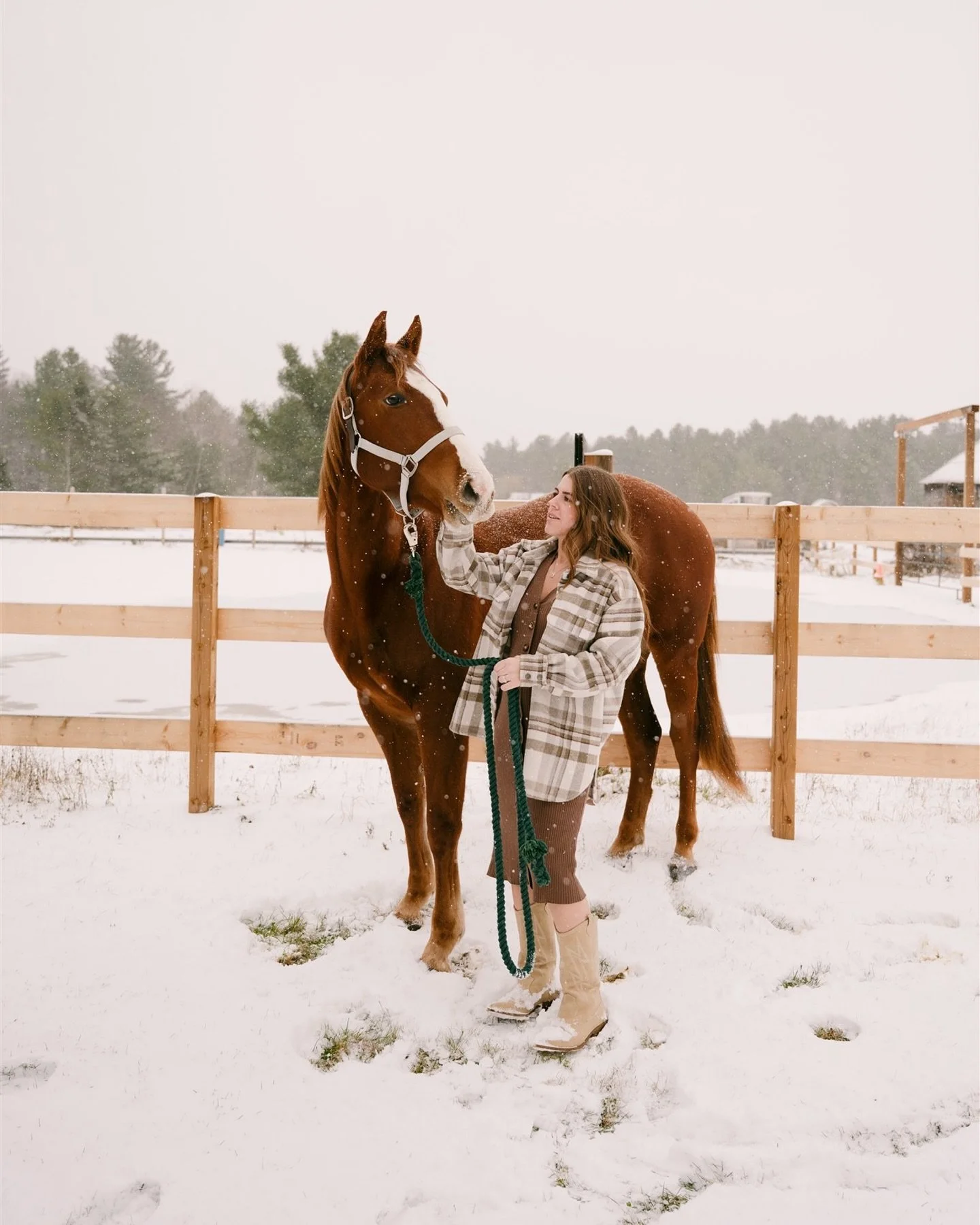first snowy session of the season called for an exciting announcement 🥹