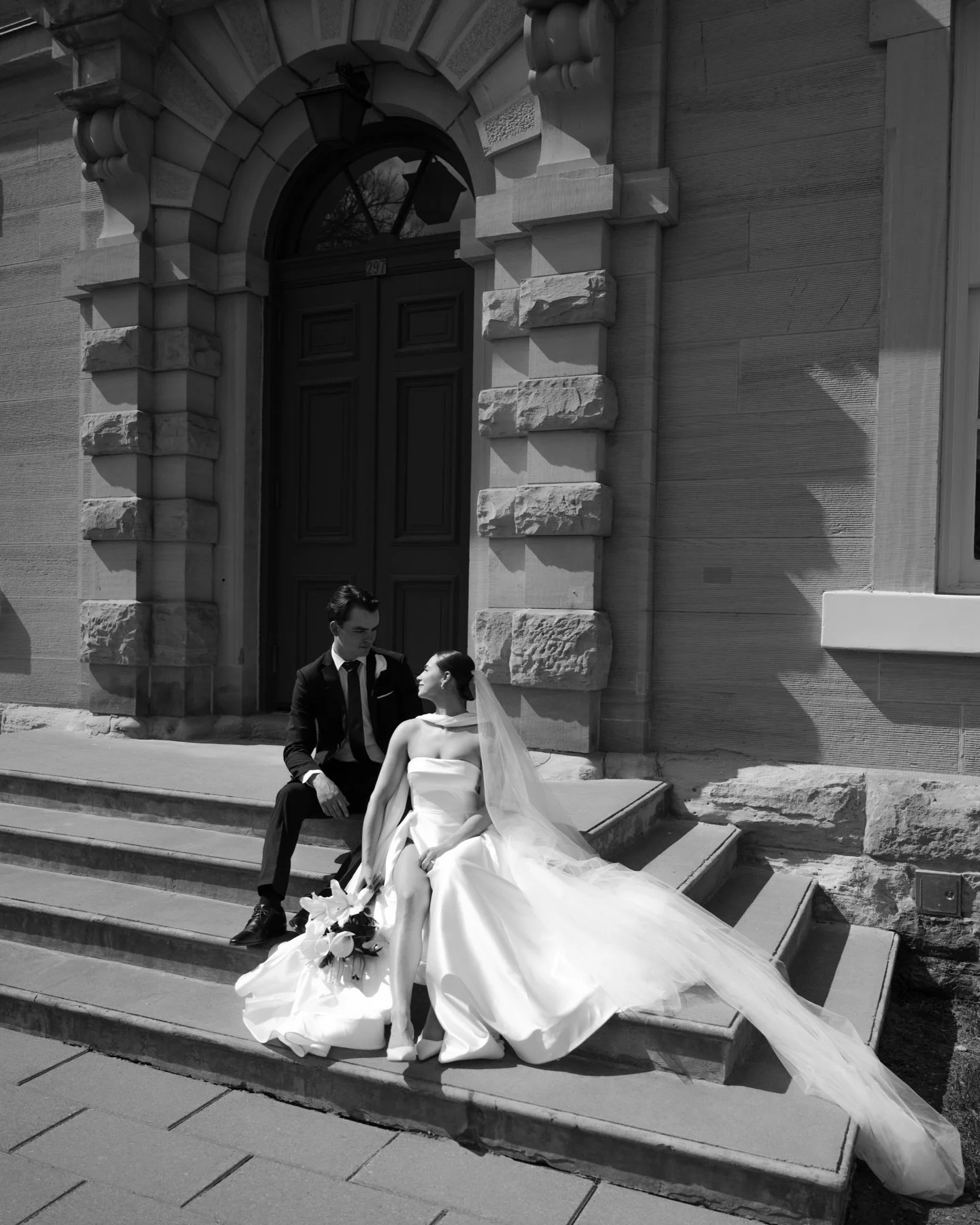 20 couples trusted me to document their love this year, and to that I say thank you 🥹🫶🏻

Grateful for this career, grateful for clients that trust me to document their big day, and grateful that I get to do this next year too. Happy new year every