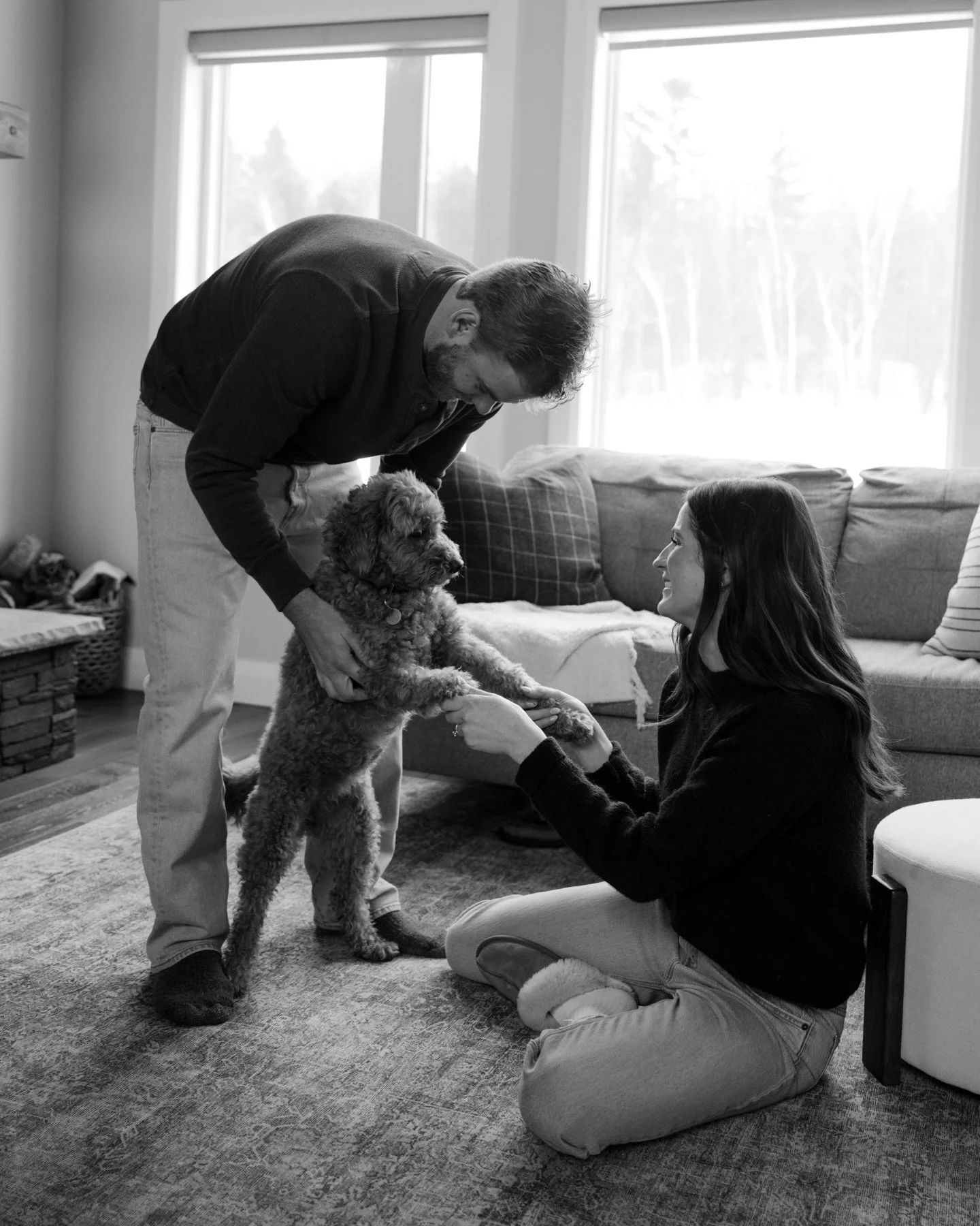 a cutie-wootie in-home engagement session 🫶🏻

we did aim for more time outside but it was basically -30&deg;C sooooooo needless to say, warming up by the fire was a must 🔥