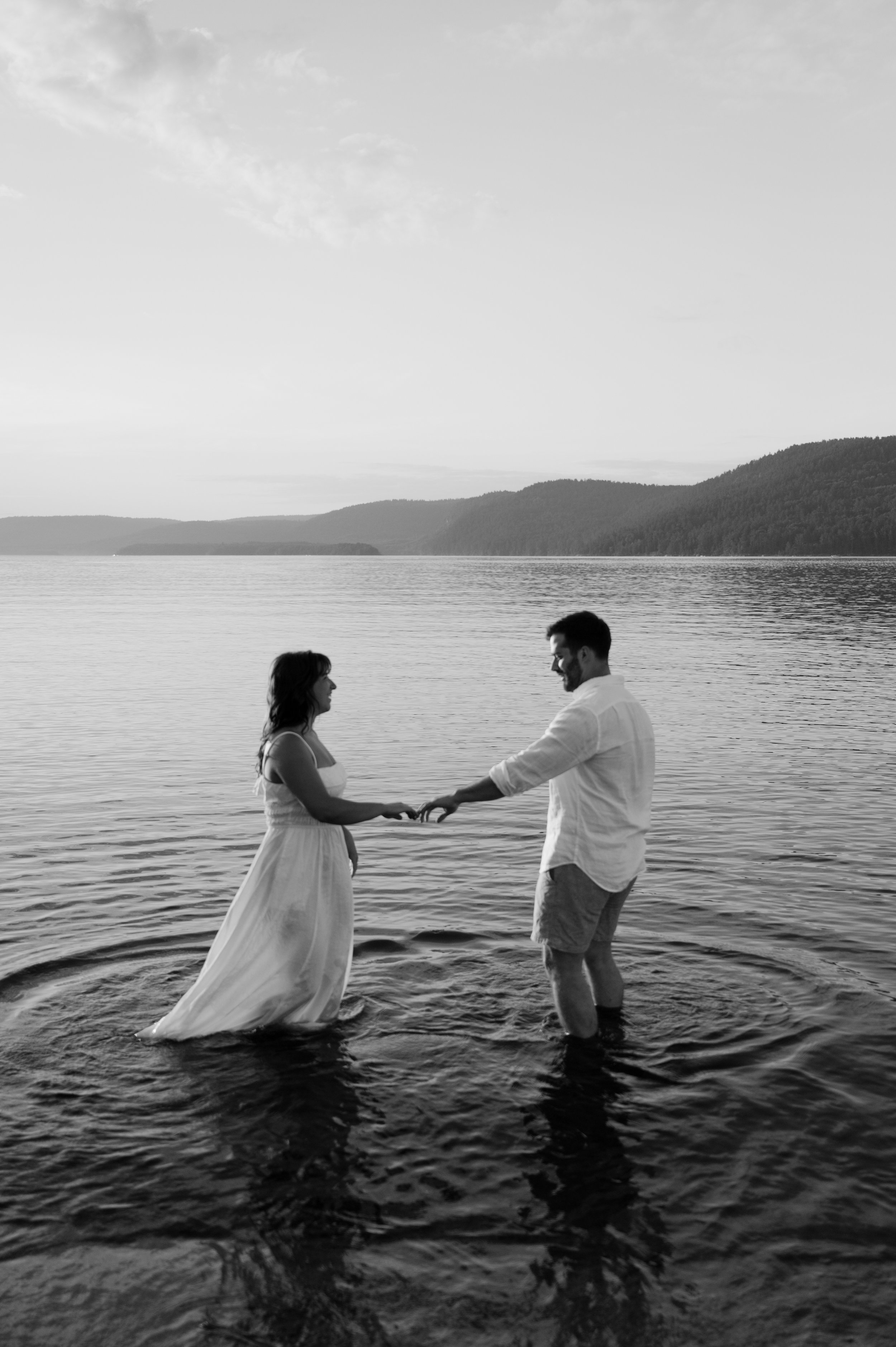 Burkes Beach Engagement Session - Autumn Liggett Photo-139.jpg