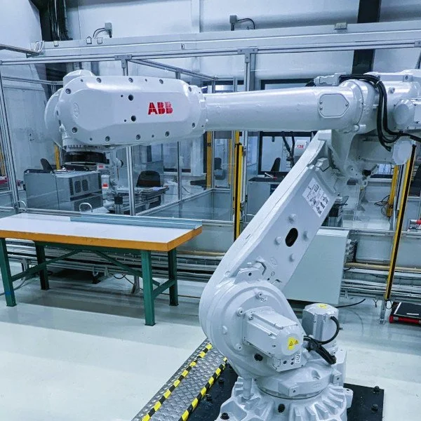 abb_min2.jpg