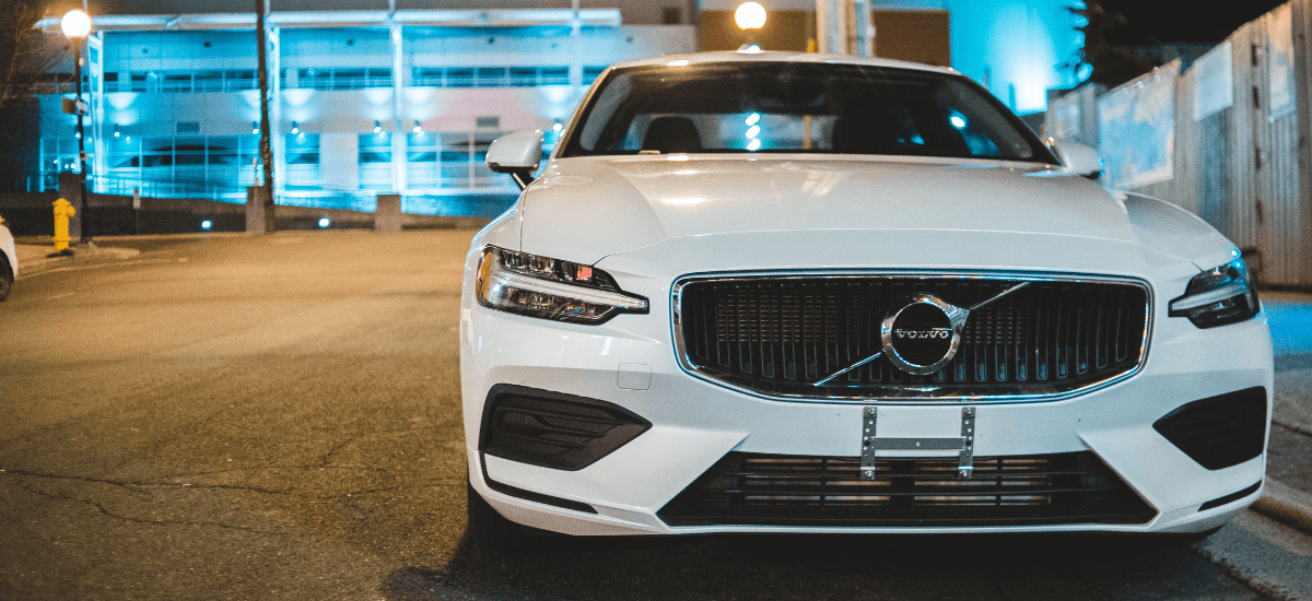 Precision Care for Your Volvo: Finding the Right Mechanic for Repairs