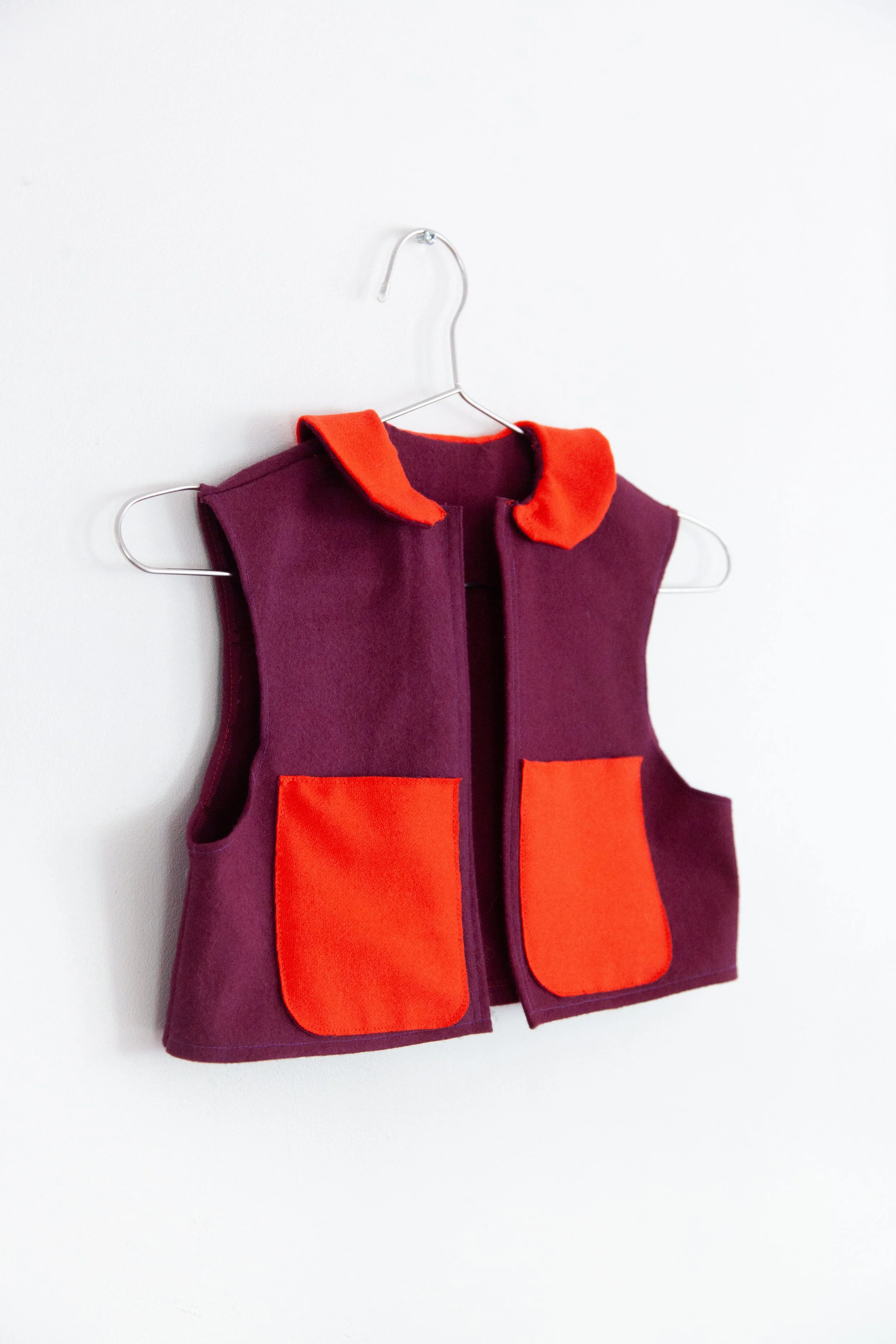 Kids Vests 2026_3.jpg