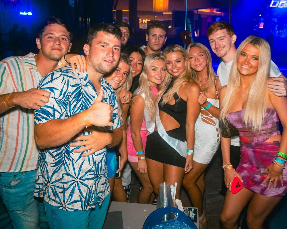 Win Free VIP Bottle Service at Harrah's Pool in Atlantic City