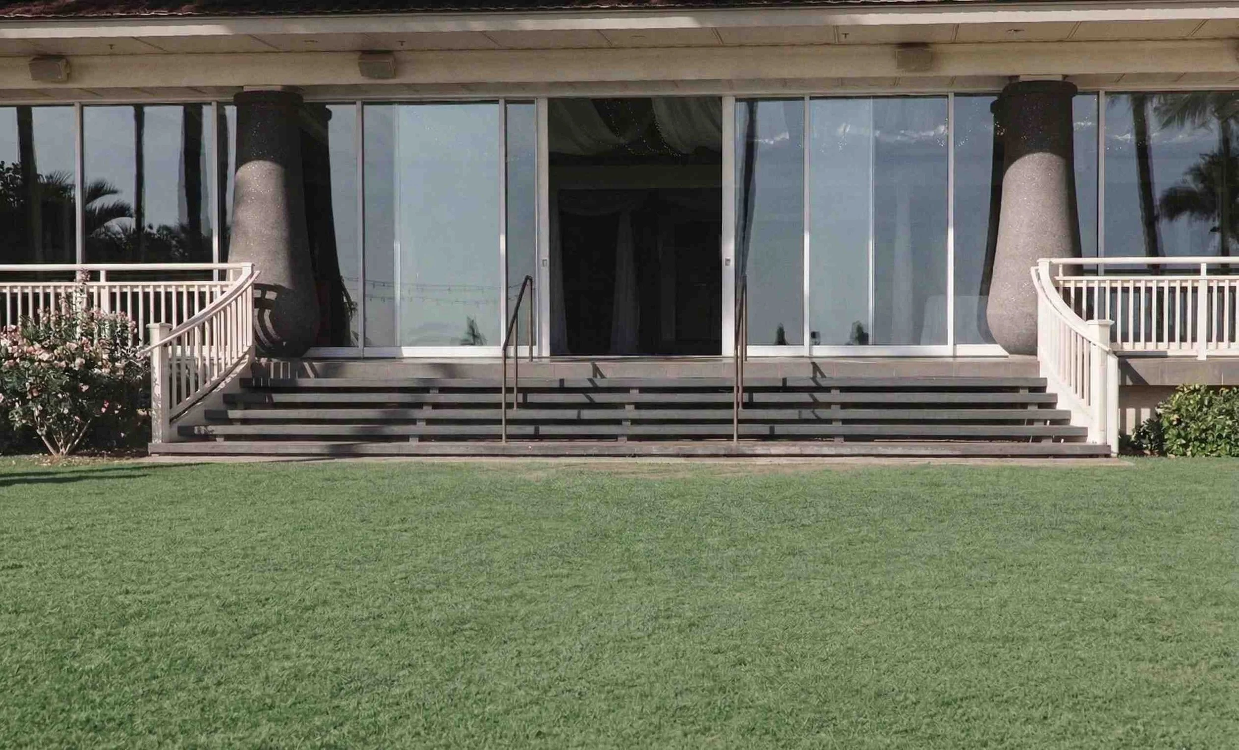 Elopement Package Ocean Lawn (1).jpg