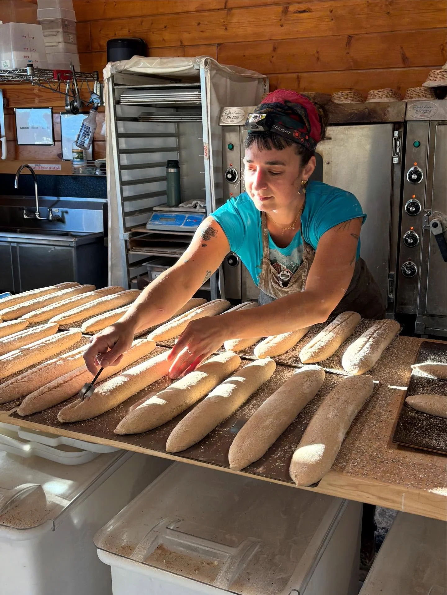 Lights and loaves in the Bakehouse with @thedustedstone