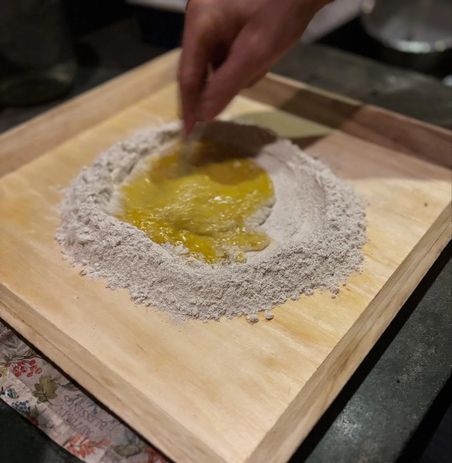 Another homecooking adventure with homegrown flour&hellip;making pasta to satisfy a sudden spaghetti craving! Using our organic pastry flour, a bunch of @stellarjfarmchimacum egg yolks, and an empty wine bottle for a rolling pin (yep, we do have a re