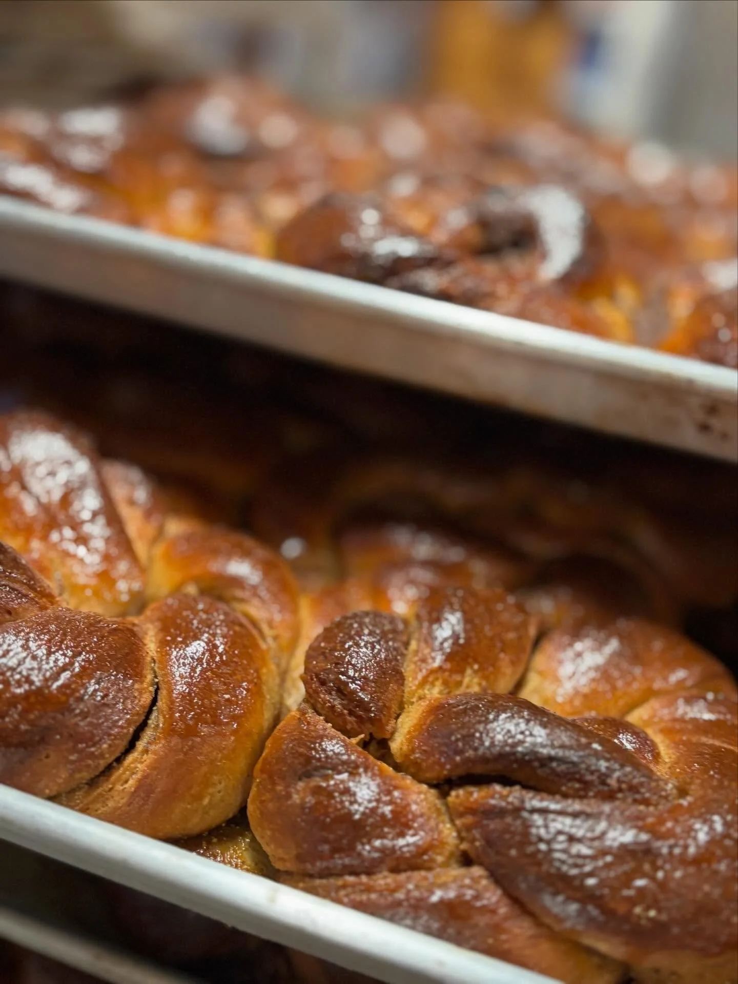 We&rsquo;re coming to Port Townsend Farmers Market this Saturday for the last market of the season! We&rsquo;ll be there with bread, including some sliced sourdough sandwich loaves that you can freeze to get you through our holiday bake break (from 1