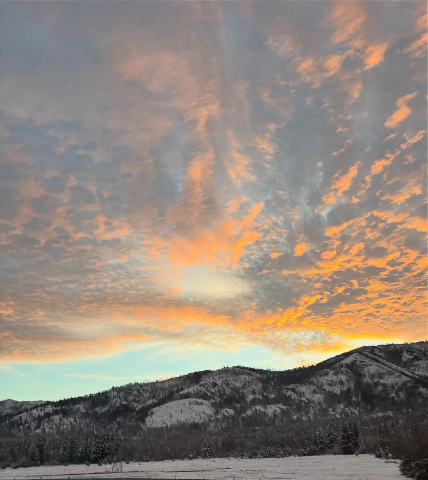 We&rsquo;re back from a week on the east side of the mountains, visiting with friends and family for the holidays. Grateful to witness this stupendous sunset and revel in the beauty of earth and sky. I used to find more words for these feelings of re