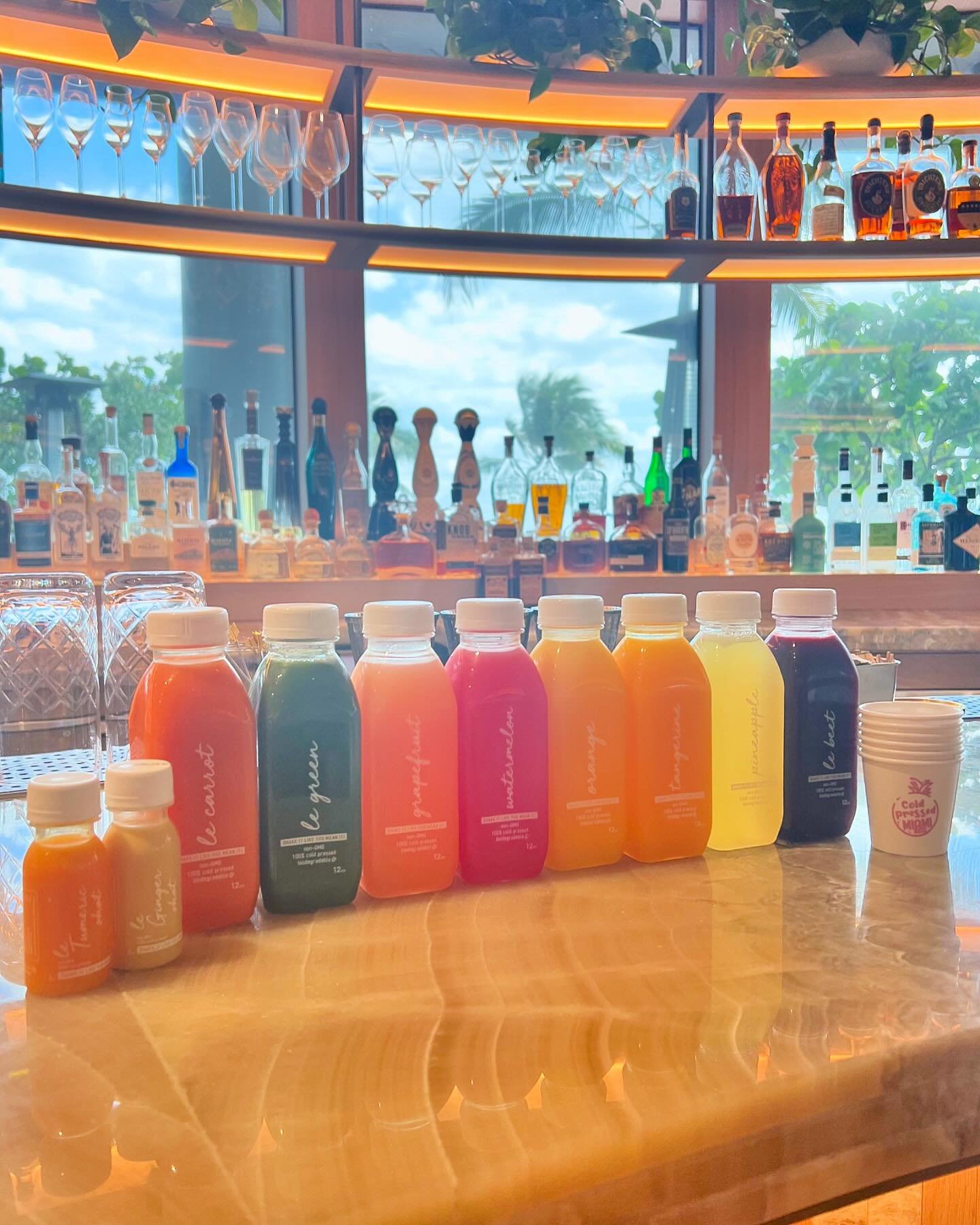 Another perfect golden hour in south Florida.

#coldpressed #natural #freshjuice #local  #sustainable #noadditives #noheat #freshfruit #juice #juicy #fresh #hospitality #cocktail #beverage #nonalcoholic #healthychoice #goodforyou #betterchoice  #orga