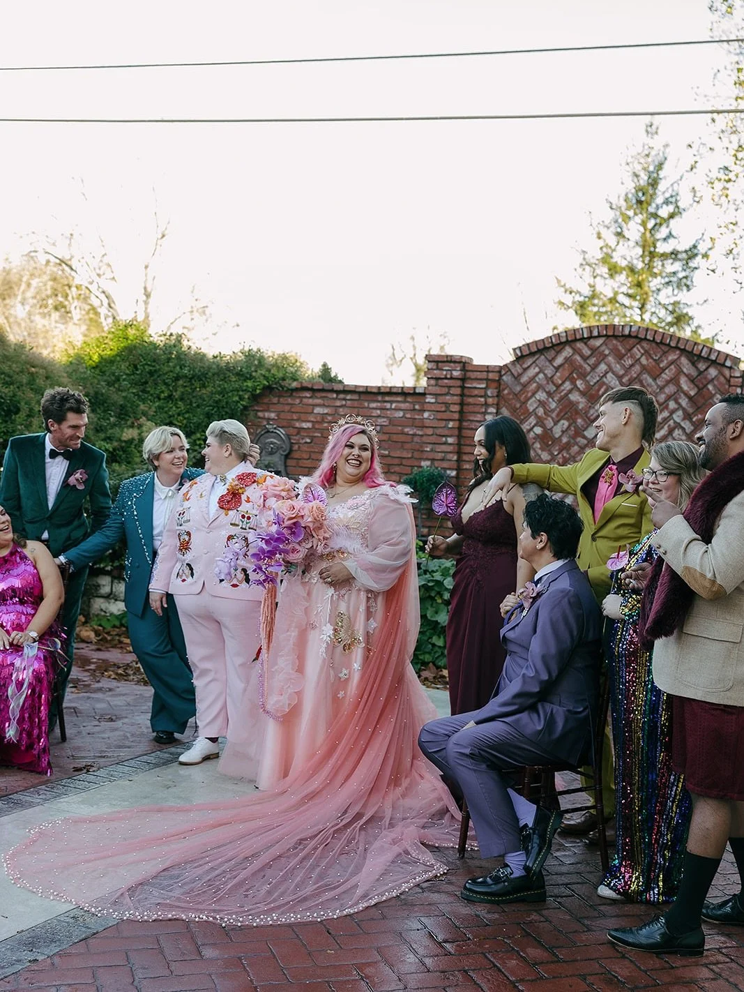The energy of your day starts with the people around you. The ones who make you laugh, keep you grounded, and remind you what this day is really about.

Photo @leiatabrieinlove 
Makeup and hair @goldielox1239 @carobenitezn 
Venue @theravington 
Dress