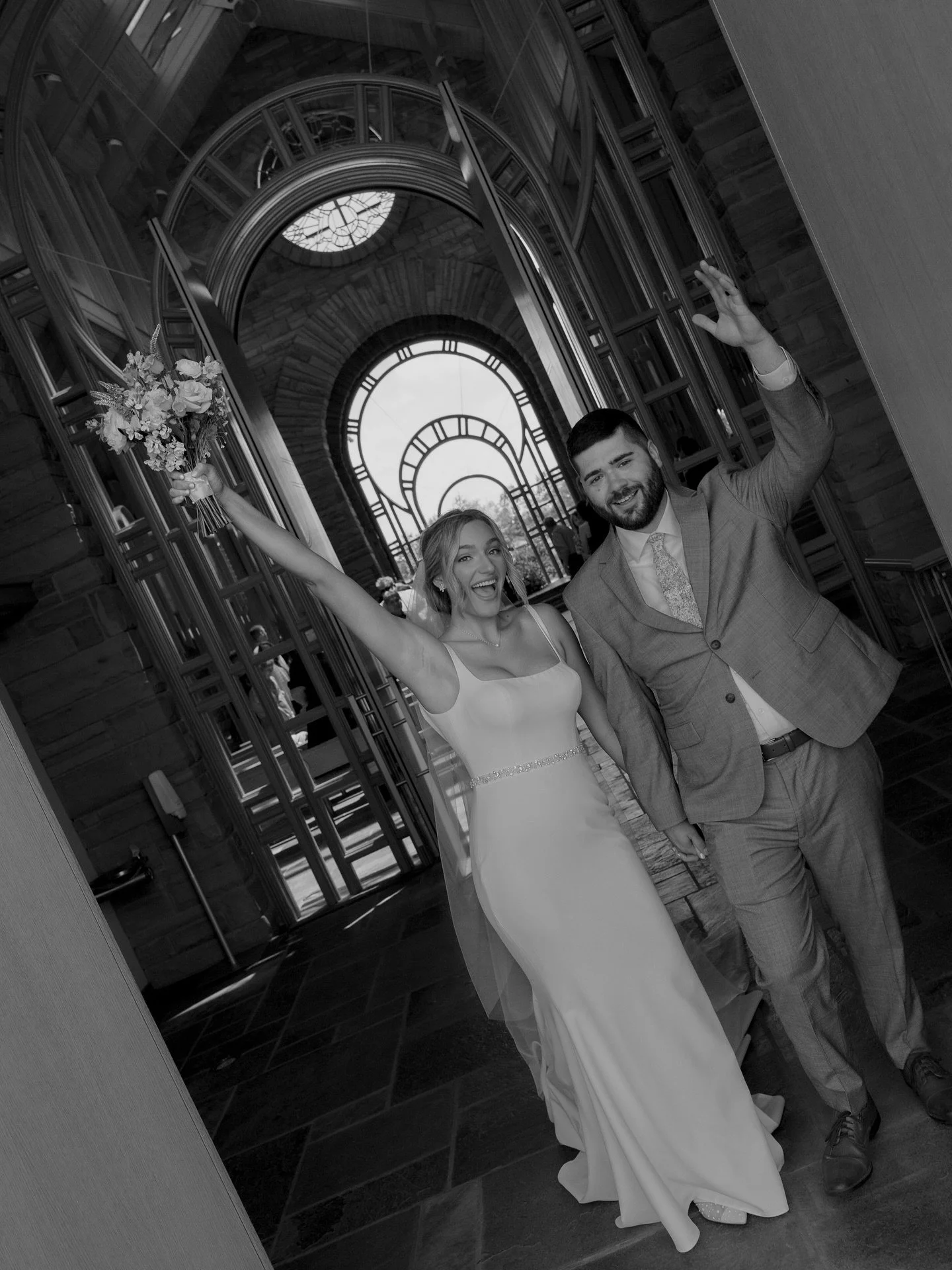 More from Kit and Zach&rsquo;s wedding 🌷

Photos @mht.media 
Ceremony Venue @huntchapelnwa
Reception, catering, bar @tavola_trattoria 
Makeup @_glambyandrea_ 
Hair @hair_by_mandy_r 
Flowers @bloominggaylesnwa 
Rentals @accentsbyovation @kindred.prov