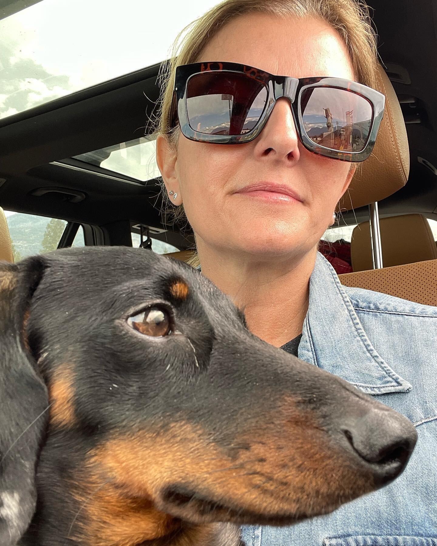 On our way home from a great weekend with friends at the lake. ♥️