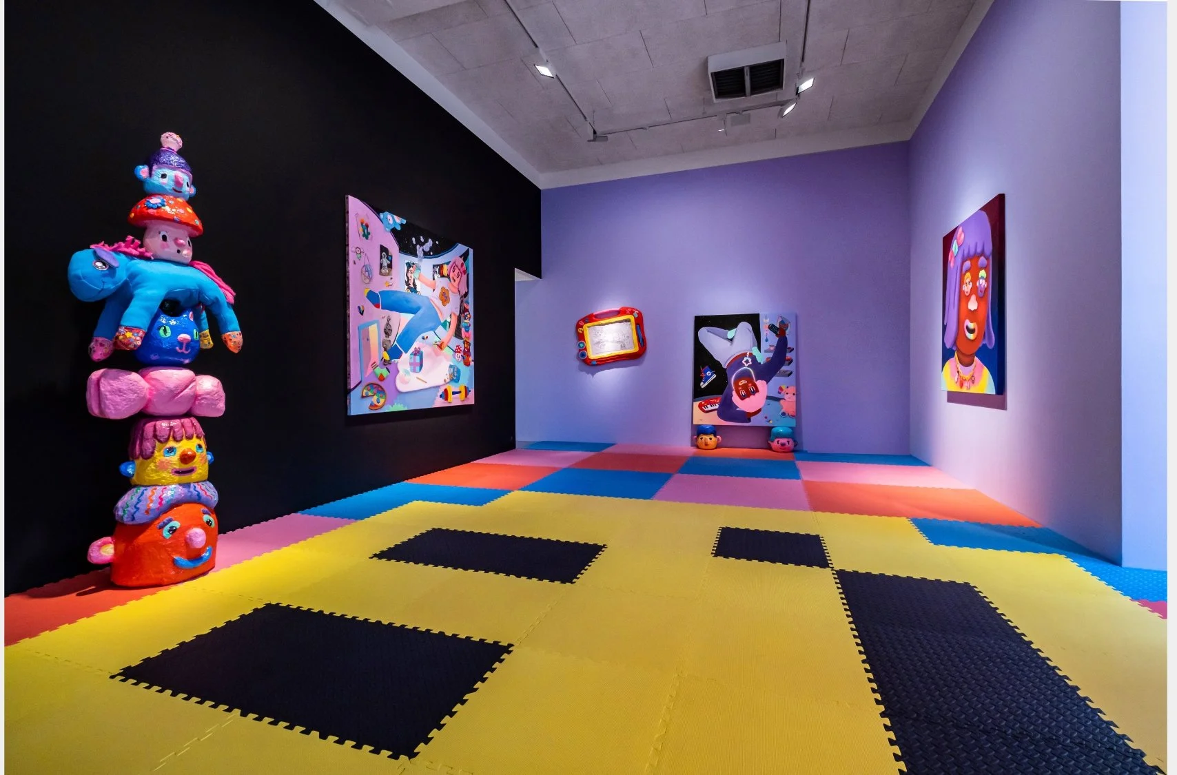 Pie in the sky, install2.jpg