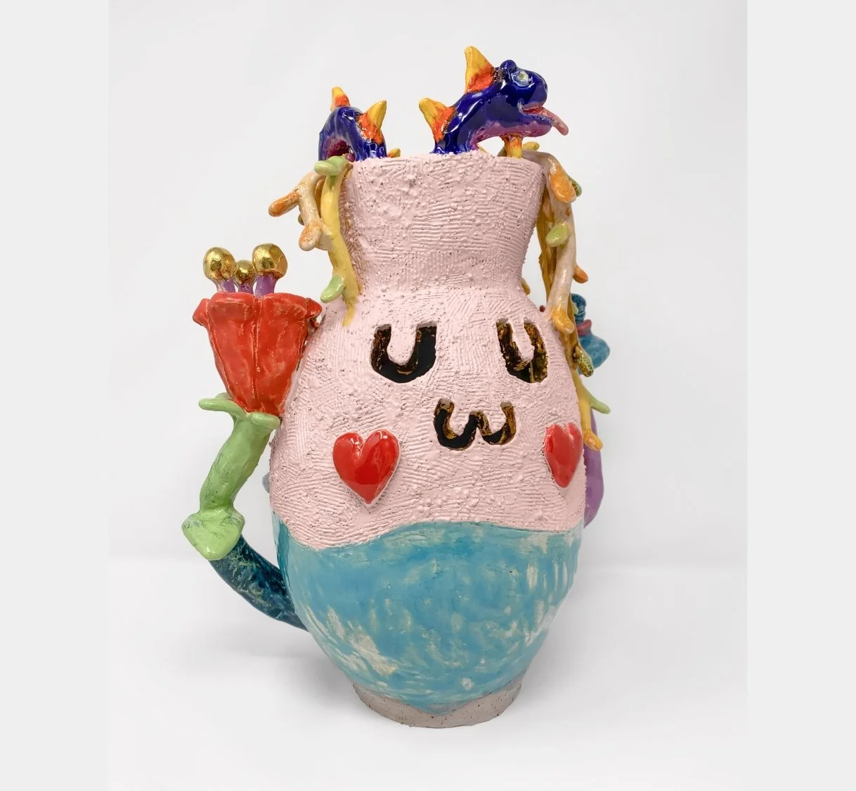 Snow, Water, Steam, 35cm x 26cm x 20cm (14“ x 10“ x 8 inches
Ceramic, Engobe, Glaze, Gold Lustre, 2025
