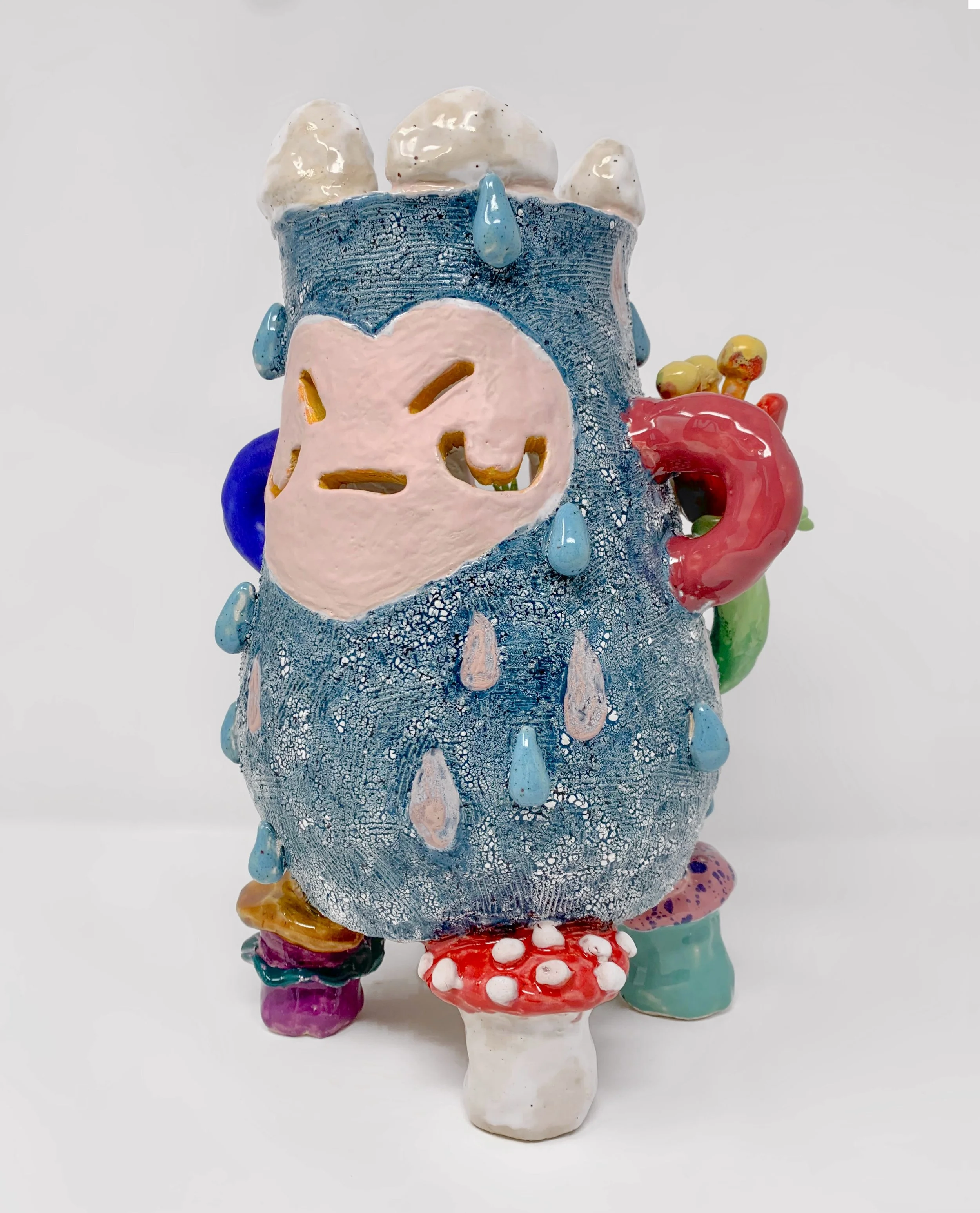 Nimbus
2025
34cm x 24cm x 22cm (13.5“ x 9.5“ x 8.5 inches)
Ceramic, Engobe, Underglaze, Glaze