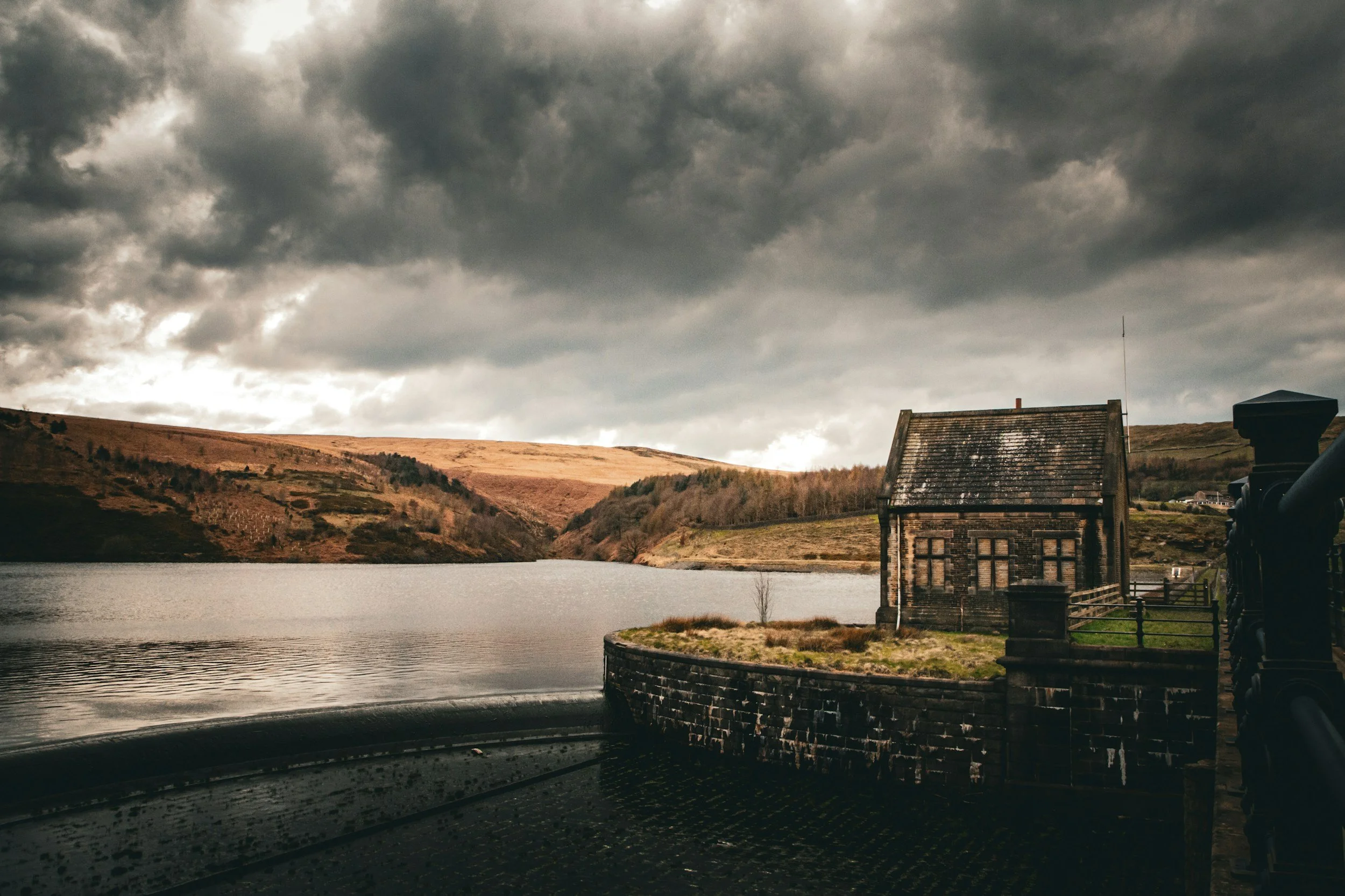 Peak District from the North - April Edition