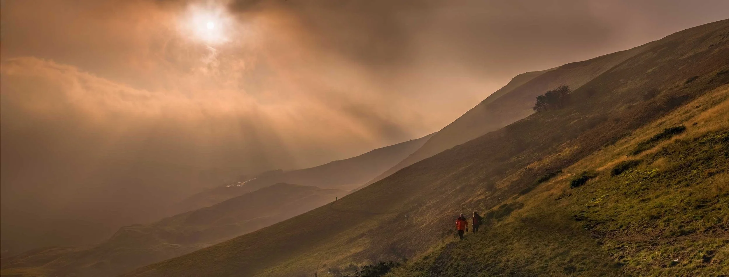 edale-at-dusk-banner.jpg