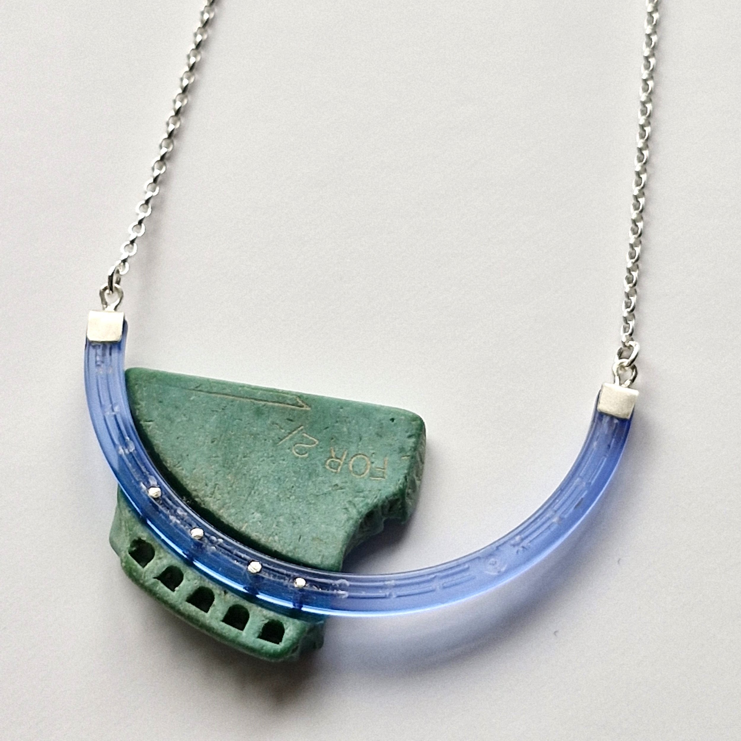 Curve green necklace back.jpg