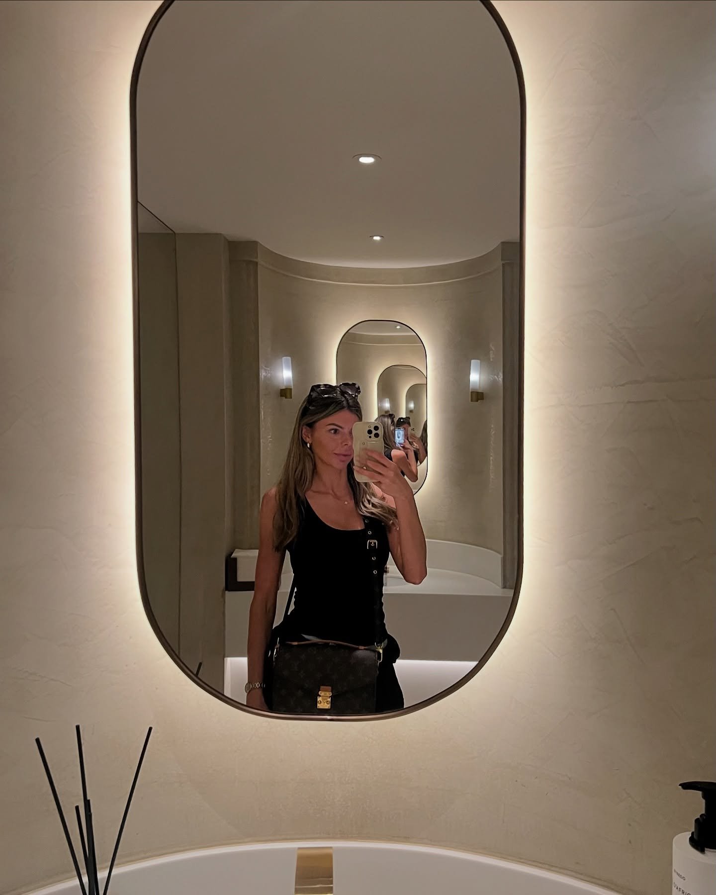 Heyyy I am Daisy 🌼 💁🏼&zwj;♀️

I wanted to introduce myself to all my new followers, clients and friends and share my journey if you&rsquo;re new here!

I&rsquo;ve been in the beauty and skin industry for 14 years, starting my career in a luxury ne