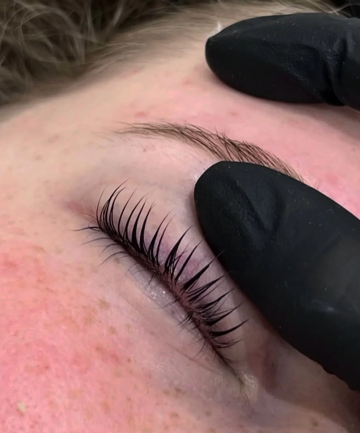 September 🍂 🍃 🍁 

1) @inlei Lash Lift Perfection 
2) Autumn selfie
3) More Lash lifts
4) @thebottegalounge Salon aesthetic
5) @thebottegalounge Coffee Bar
6) Ombr&eacute; brow top up using @monicaivani.mybrows 
7) Lash wrap using @elan.uk Small Cl