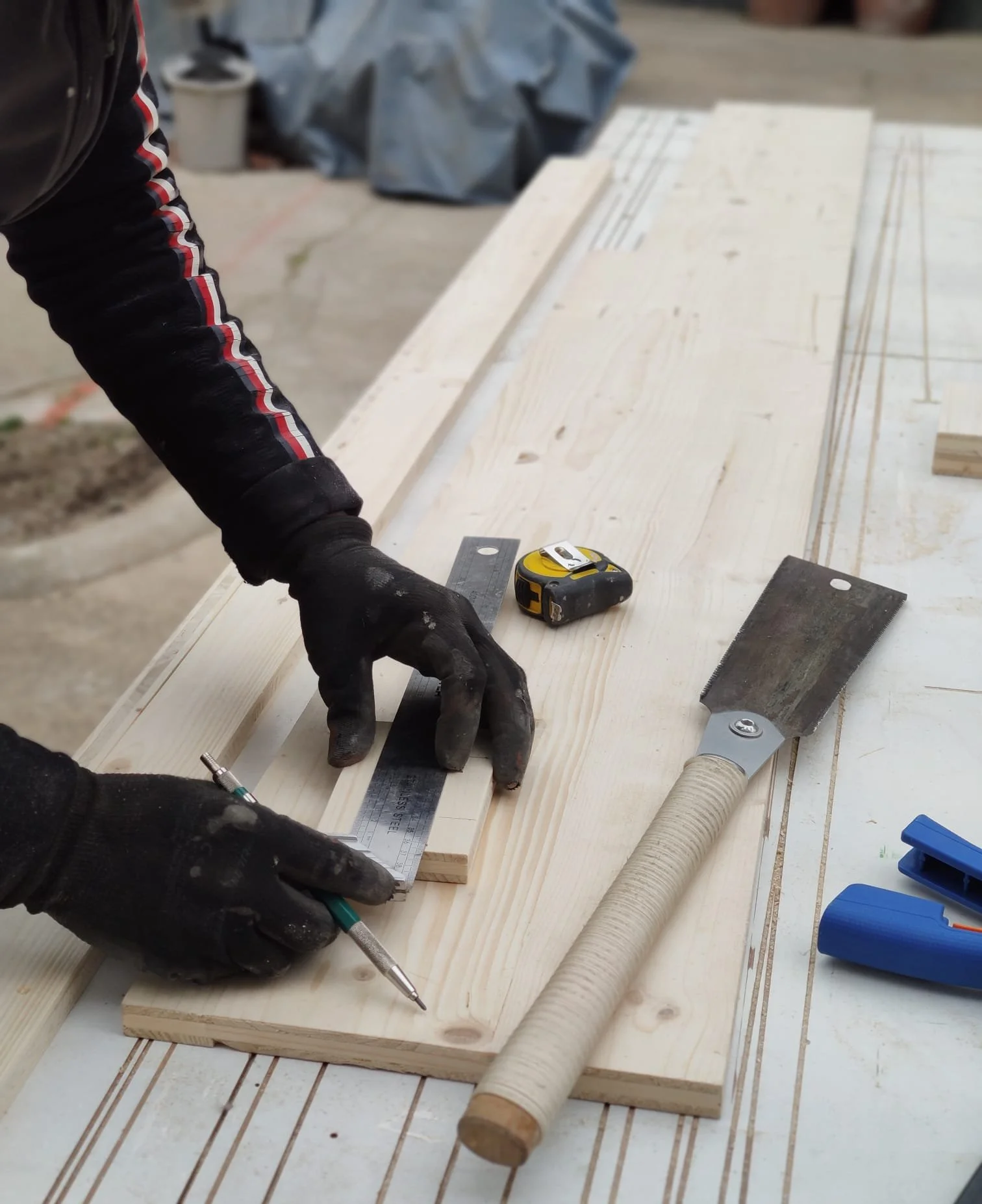 Procés de selecció de materials de fusta
