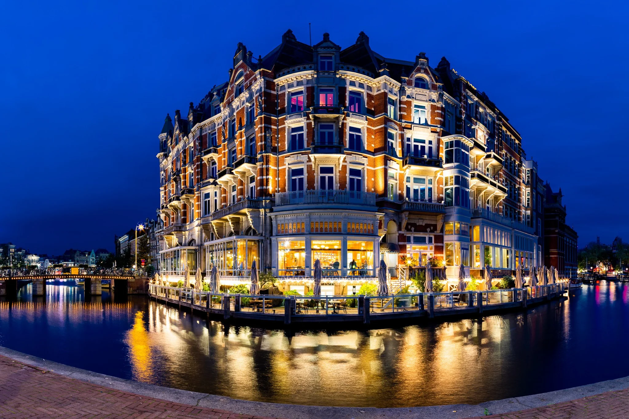 Hotel De L'Europe, Amsterdam at night