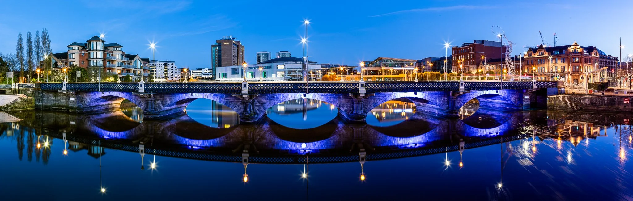 Queen's bridge Belfast panorama.jpg