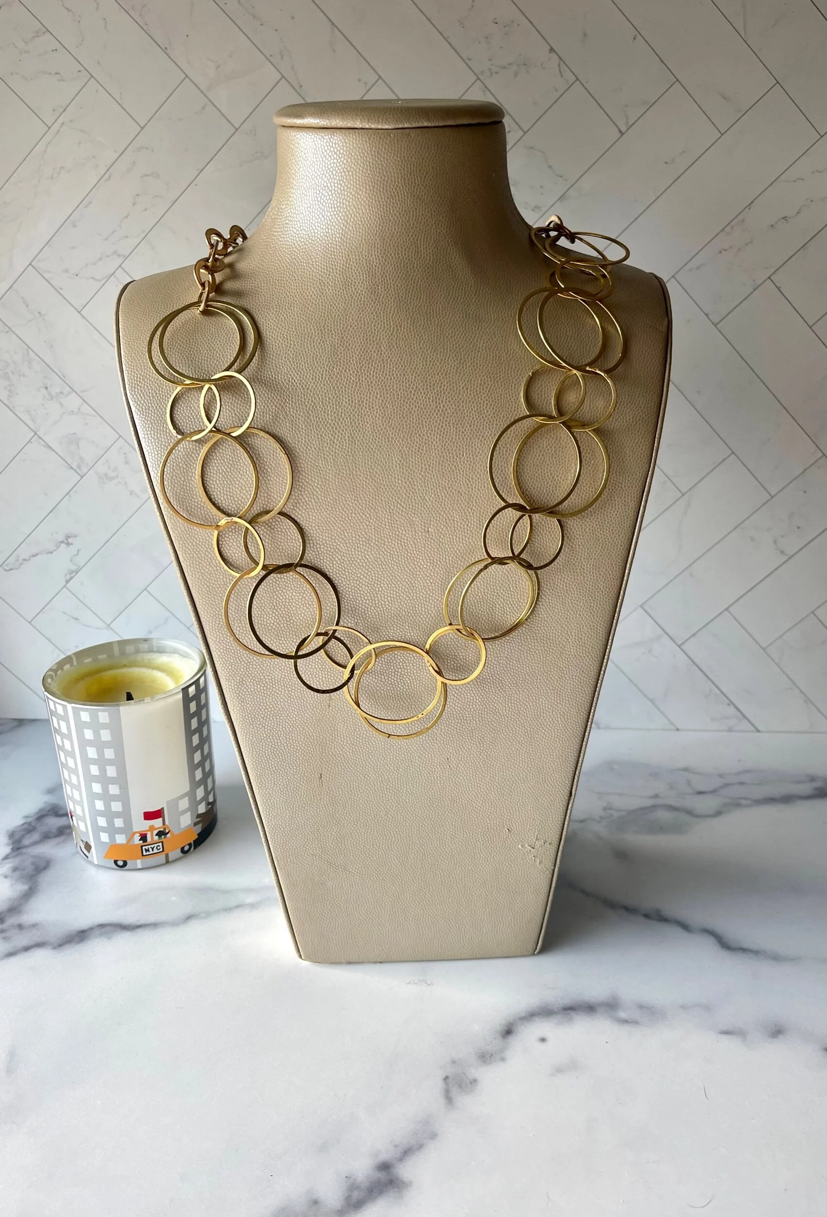 0A48537F-331F-4F01-985F-DBF085EDE74A