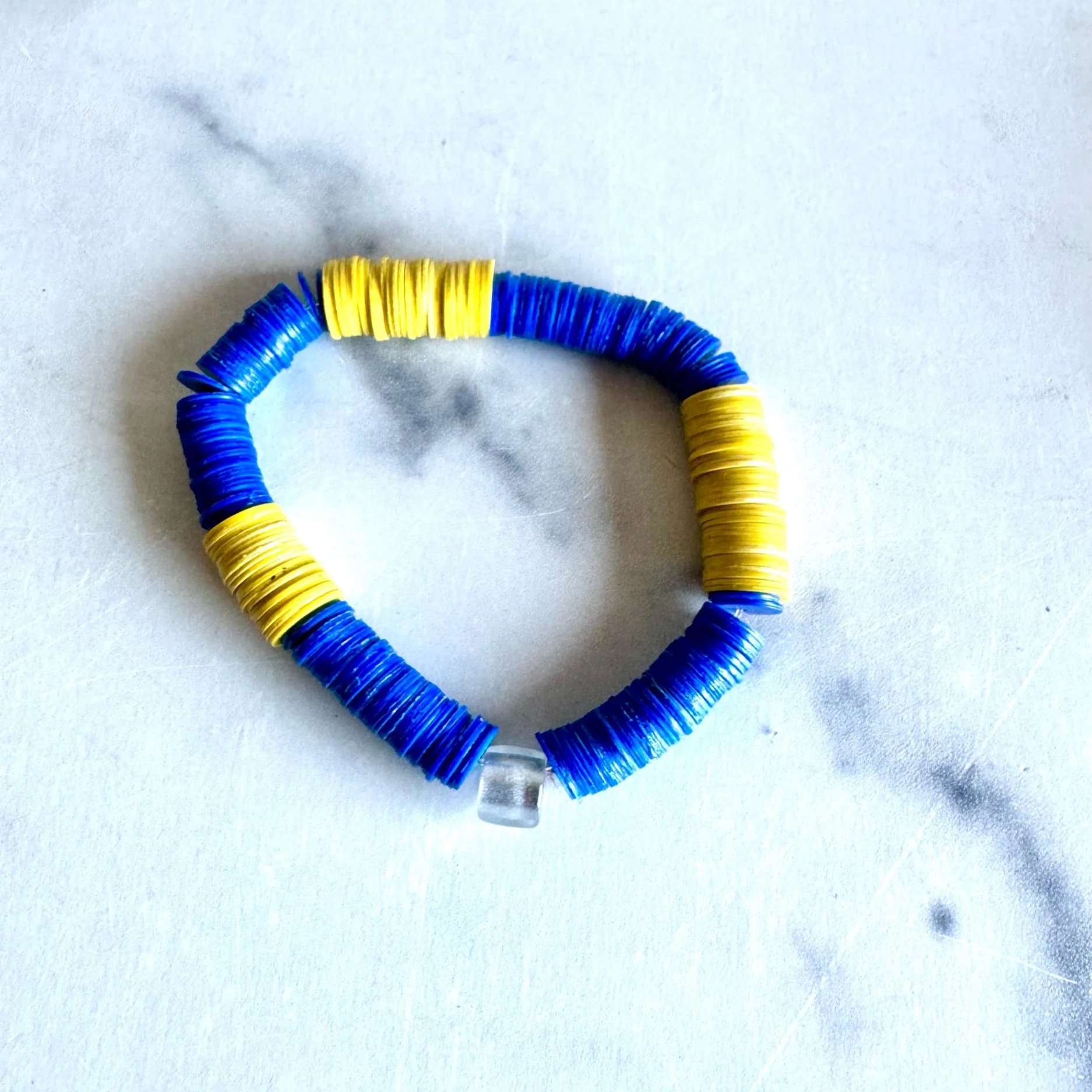 School and team colors vinyl bracelets with focal bead