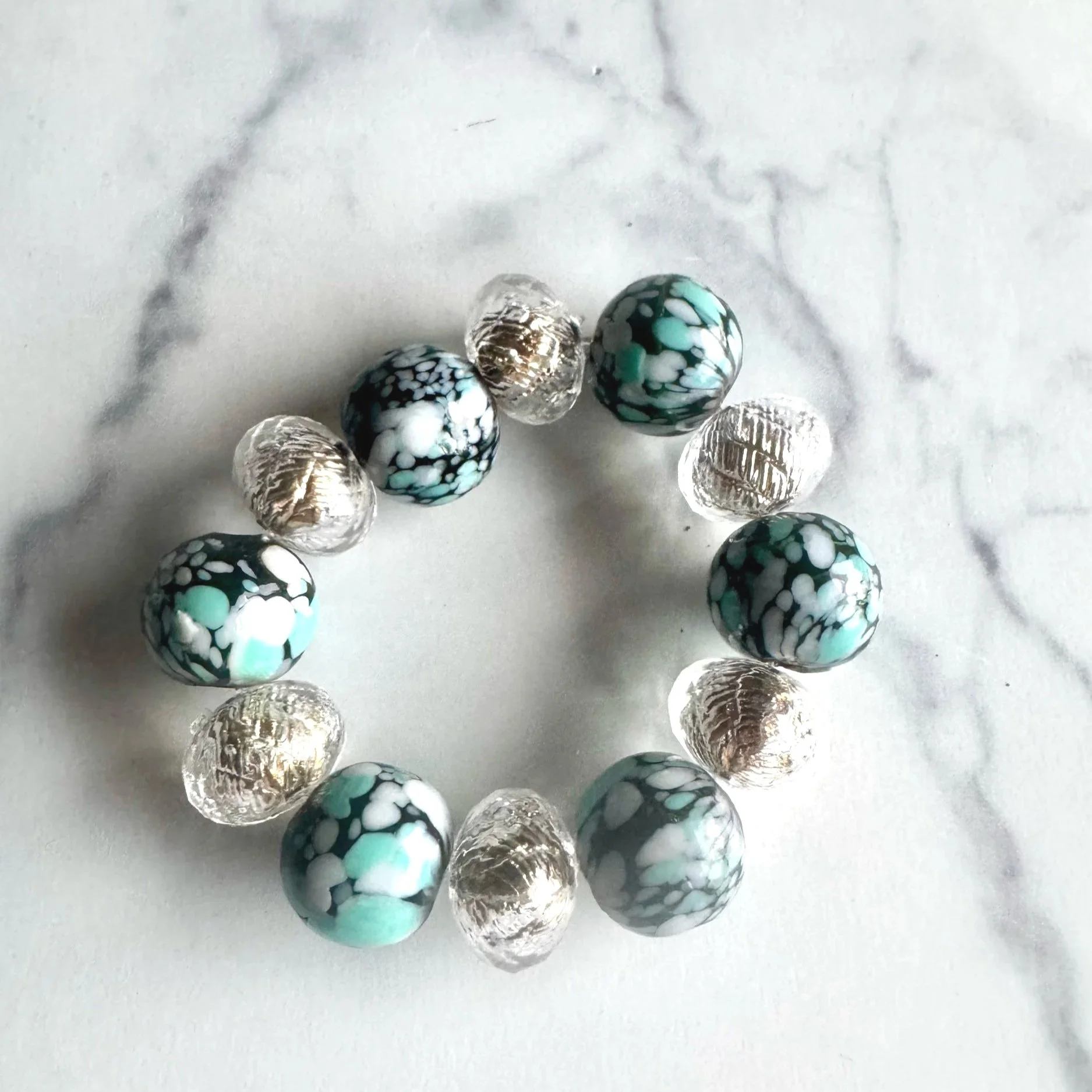vintage glass and silver lucite bead stretchy bracelet