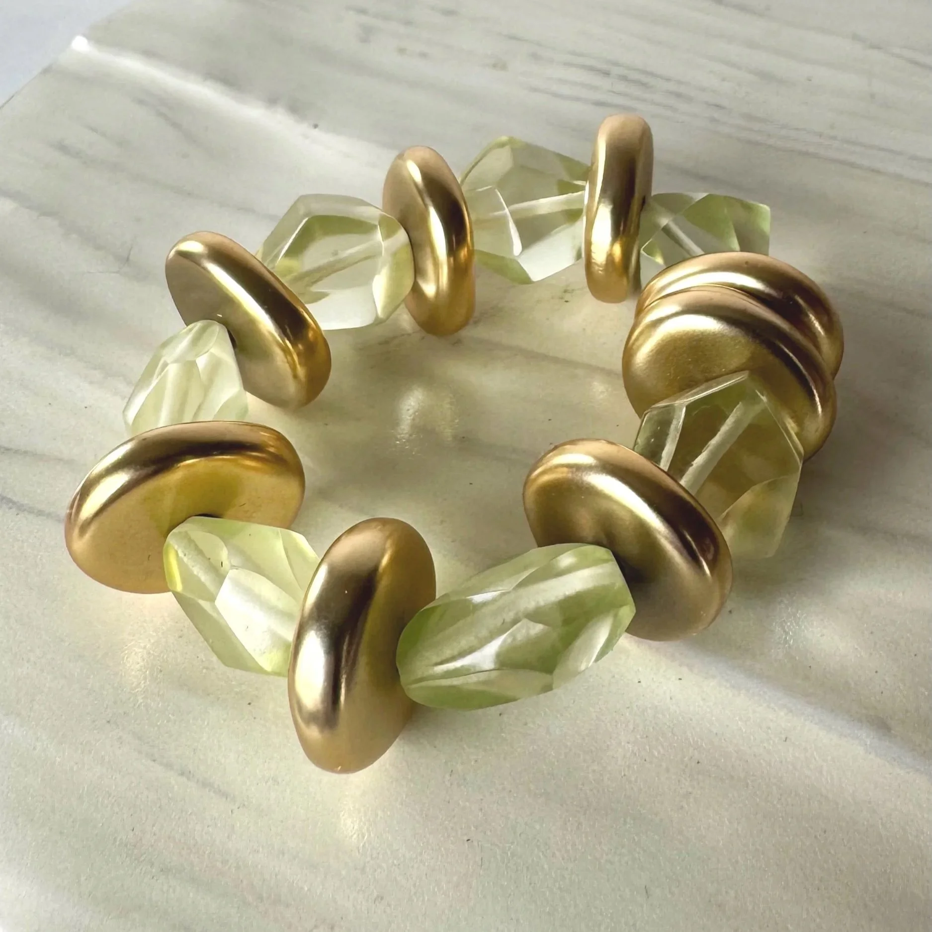 gold up cycled lucite beaded stretchy bracelet