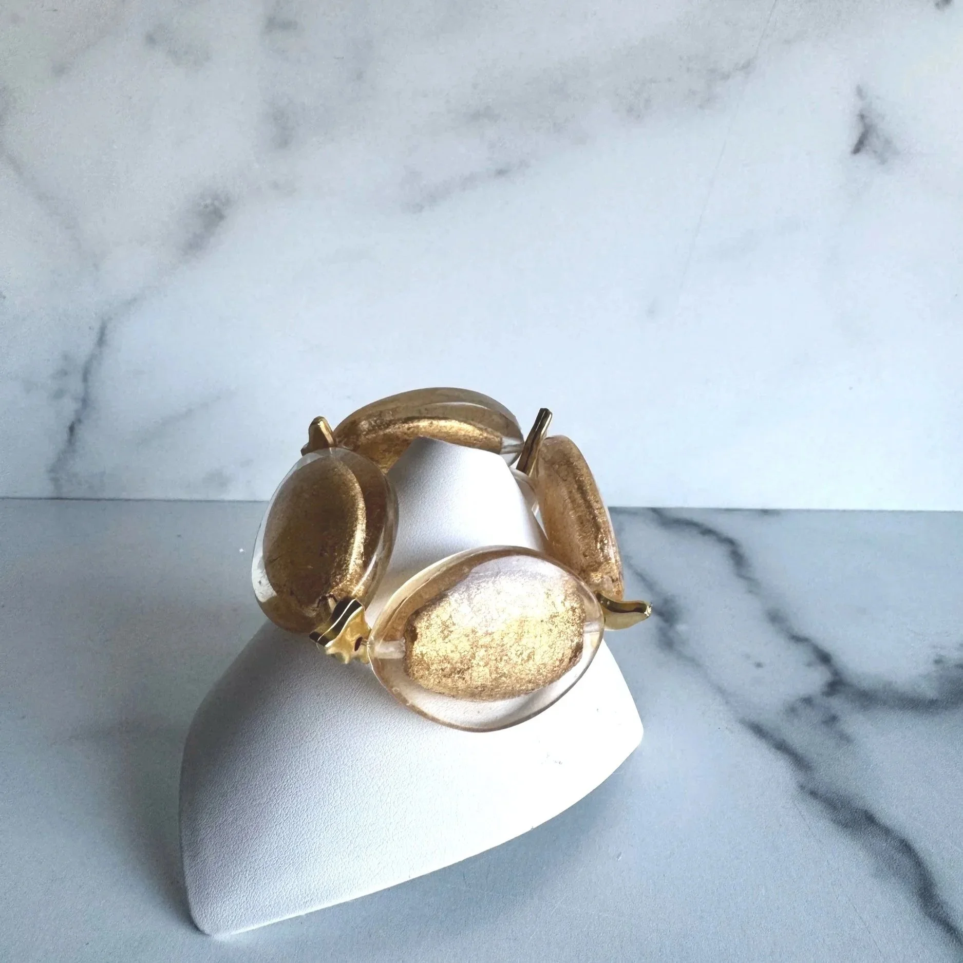 vintage lucite beads make this stretchy bracelet