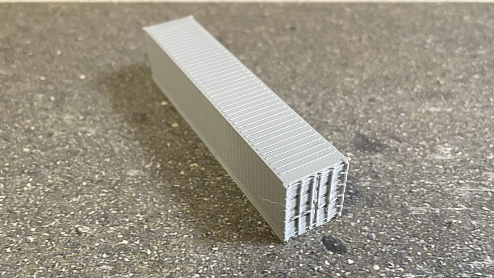 F00066-N_40 Foot Shipping Container Unpainted 1600x900 web.png