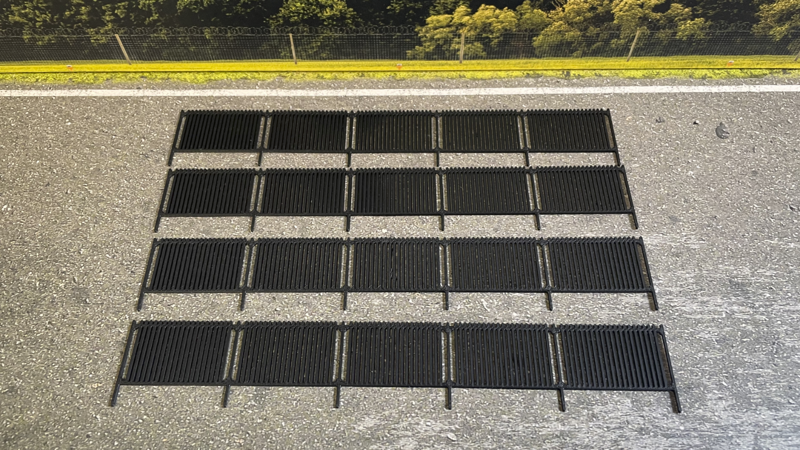 F00184-OO-Vertical Bar Fencing 1.8M Fence Sections_Unpainted1_1600x900px_web.png