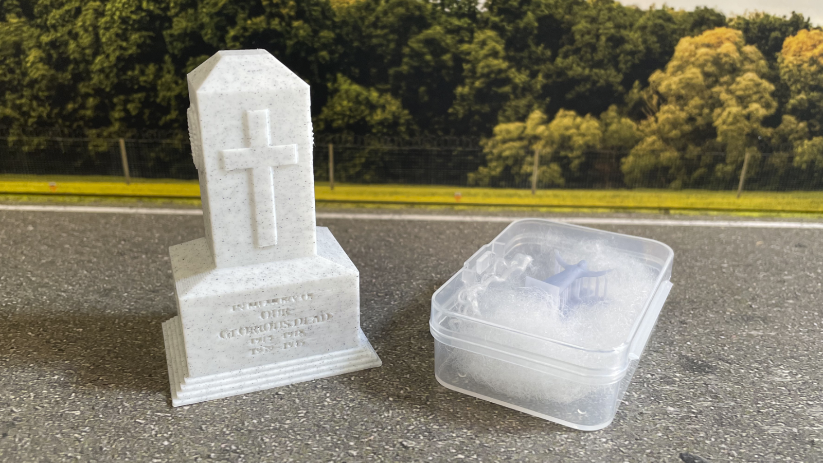 F00021-OO_Cenotaph Unpainted Marble_1600x900px web.png