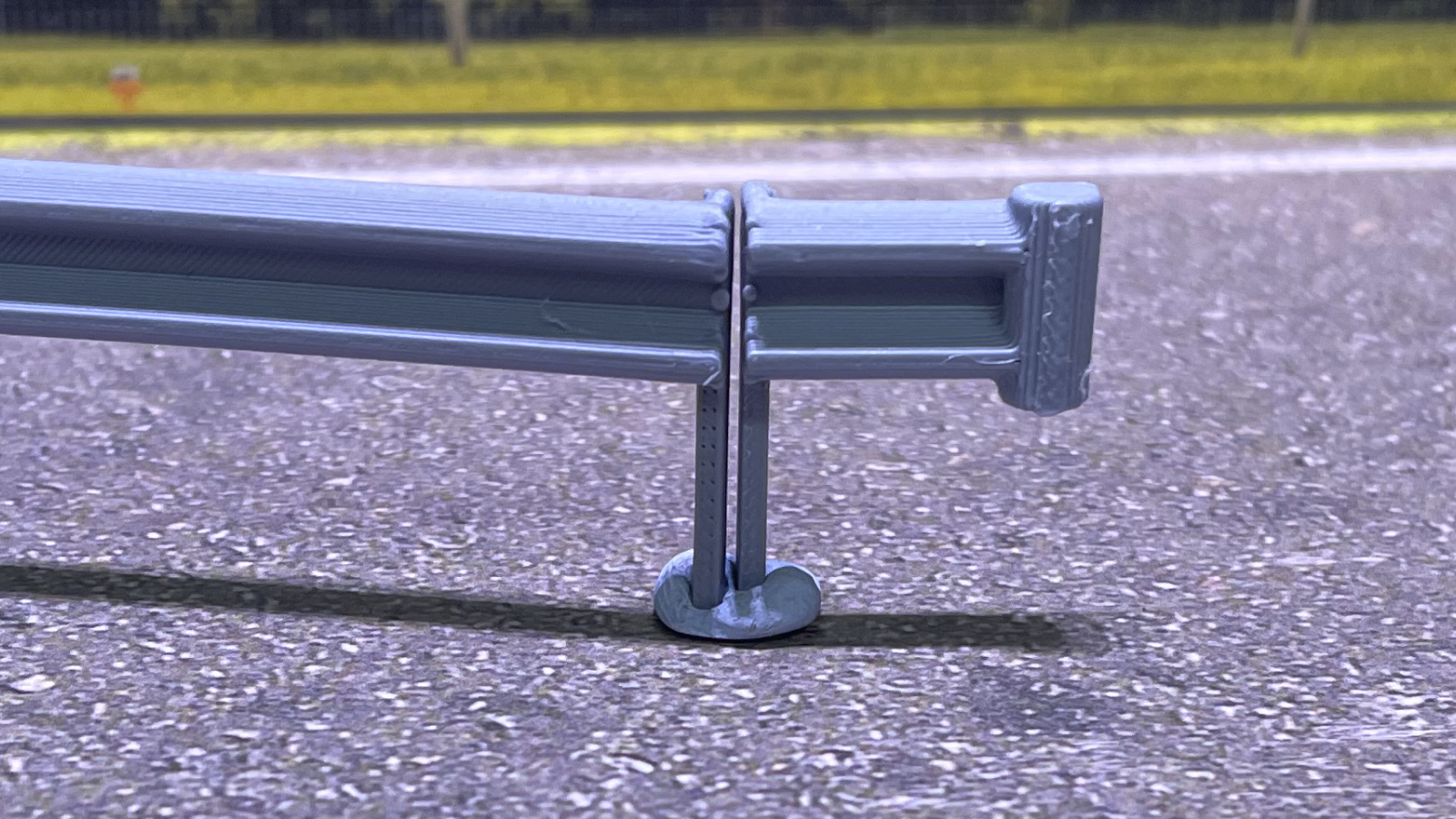 F00059-1-32-Armco Barriers Set_Right Side End_1600x900 web.png