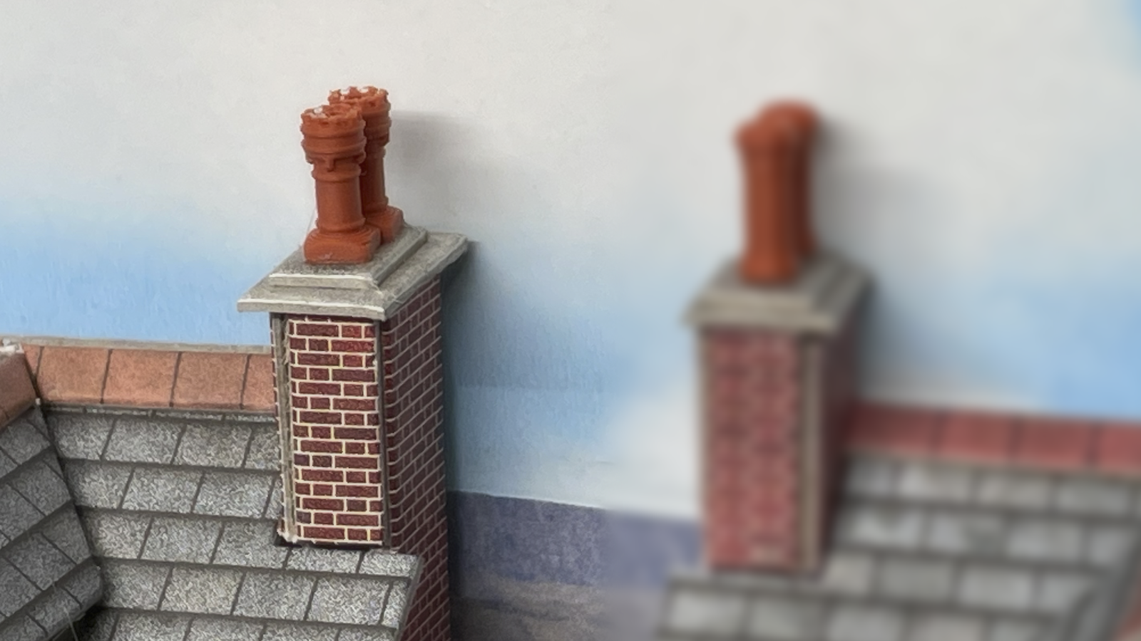 F00140-OO-BIS-Chimney Pots Bishop_Scene_Close Up_1600x900px web.png