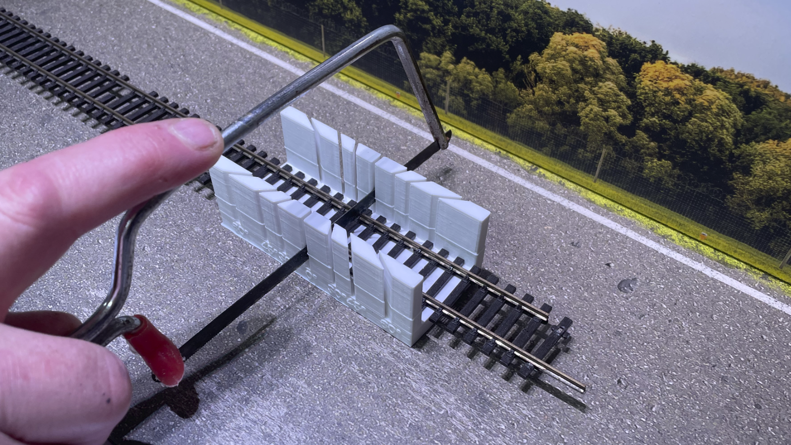 F00072-Mini Mitre Tool_Scene Used 1600x900px web.png