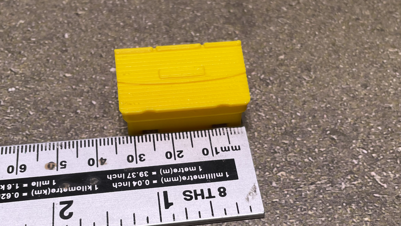 F00115-1-32-Grit Bin Die L 1600x900 web.png