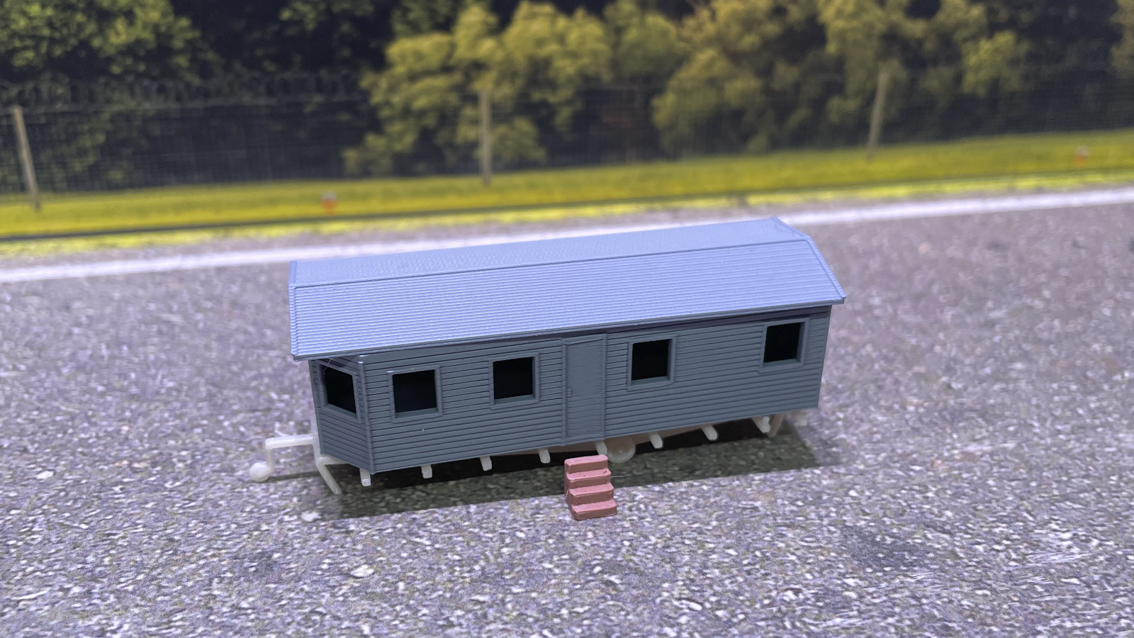 F00071-N-Static Caravan_Side 1600x900px web.png