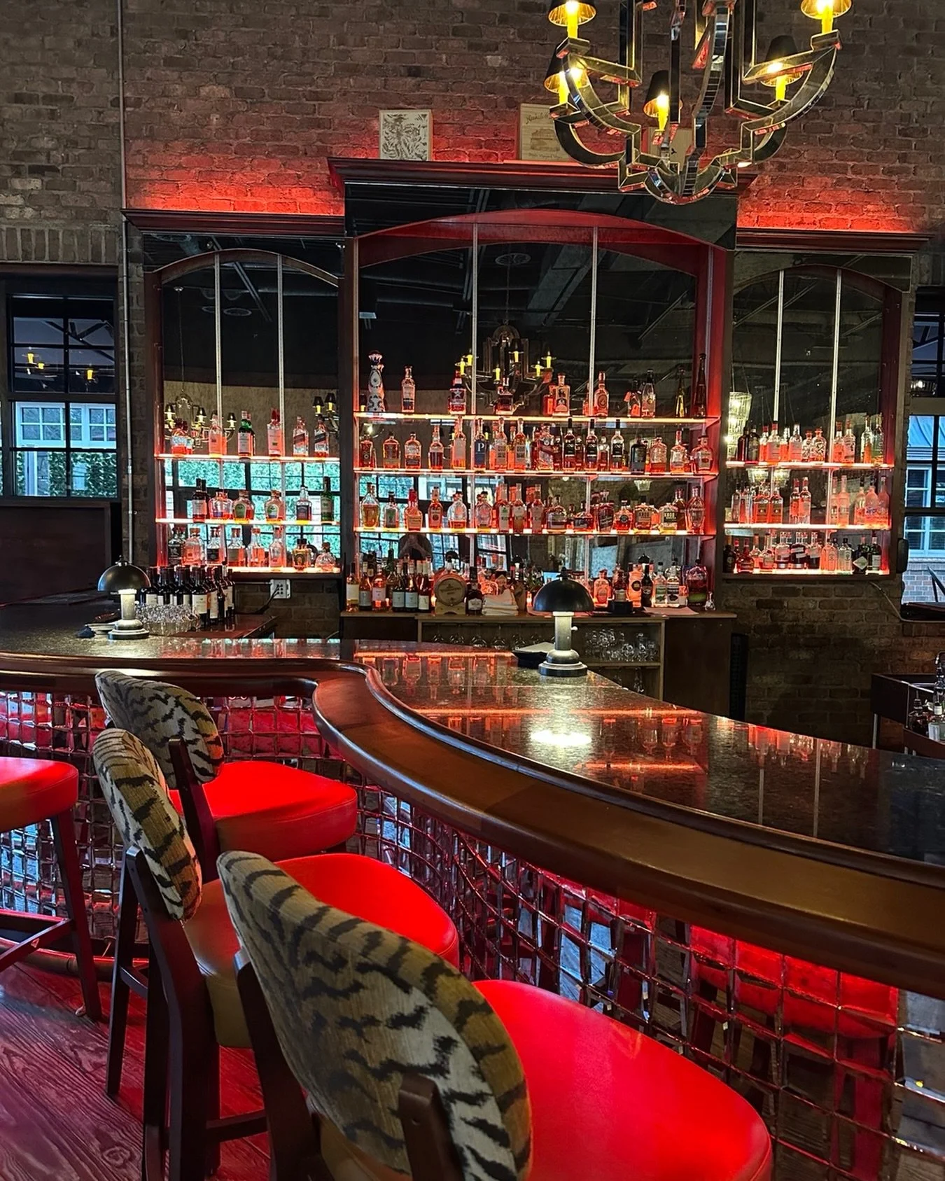 🌹We know it&rsquo;s still January, but Valentine&rsquo;s Day is just around the corner! 

😘Make your Valentine&rsquo;s Day reservations at Peninsula Prime this year and let us make your night unforgettable. Send this post to the person you&rsquo;re