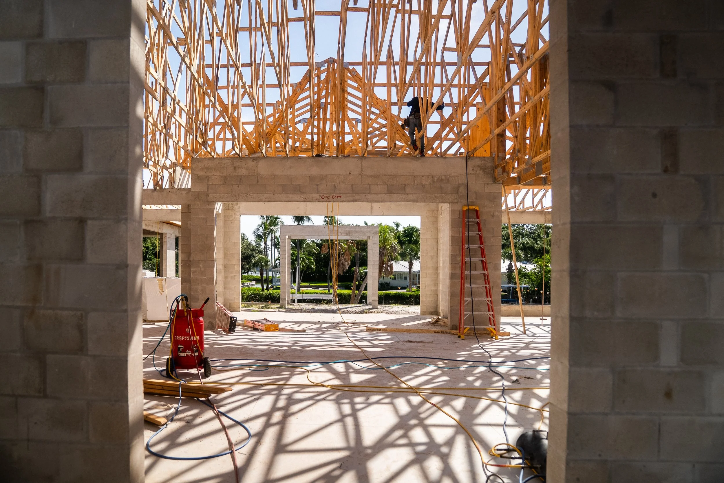 Dynan5215HiddenRoofTruss08246.jpg