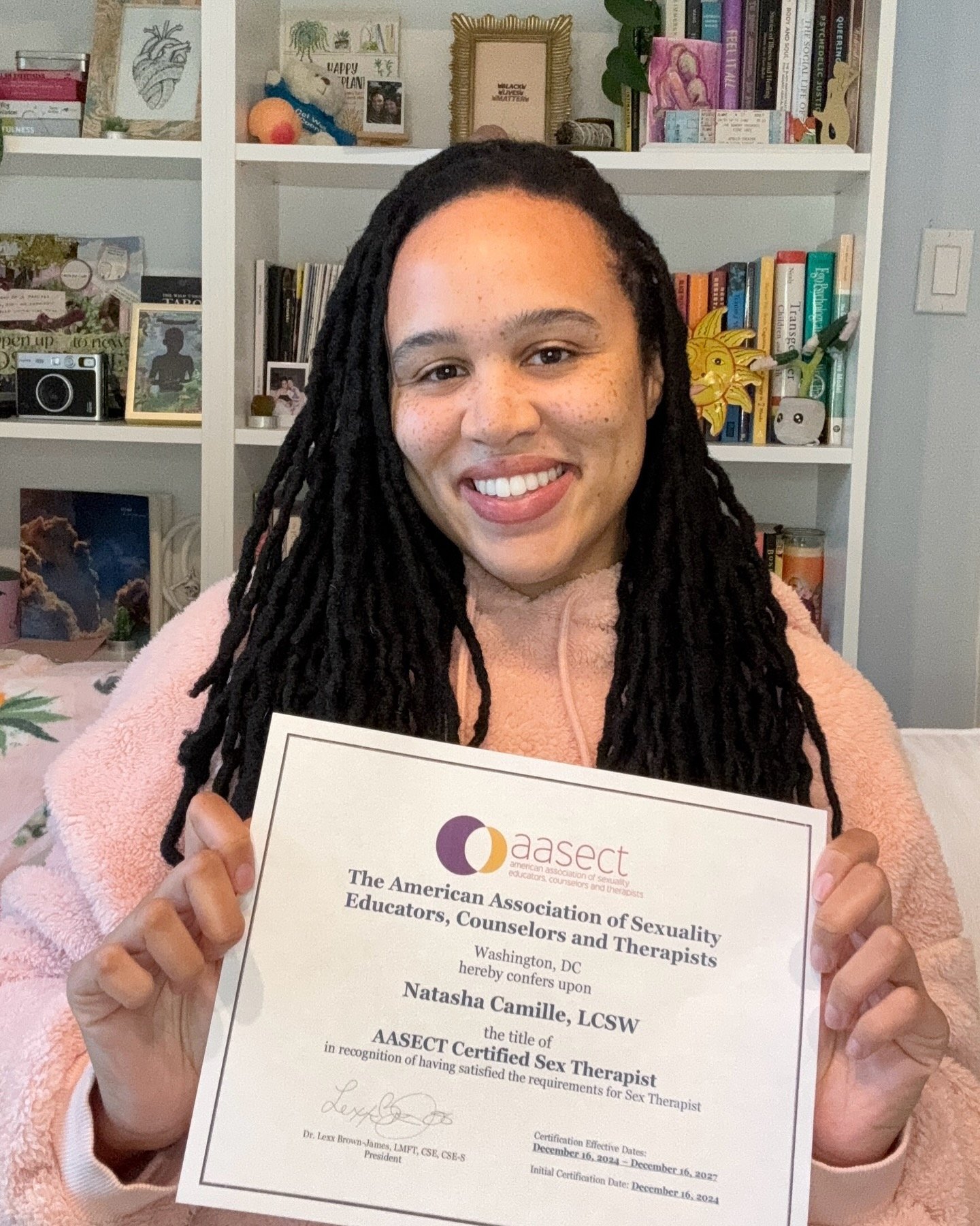 I am officially an AASECT-Certified Sex Therapist!!! 

@theaasect is devoted to the promotion of sexual health by the development and advancement of the fields of sexual therapy, counseling and education.

I have been working towards this certificati