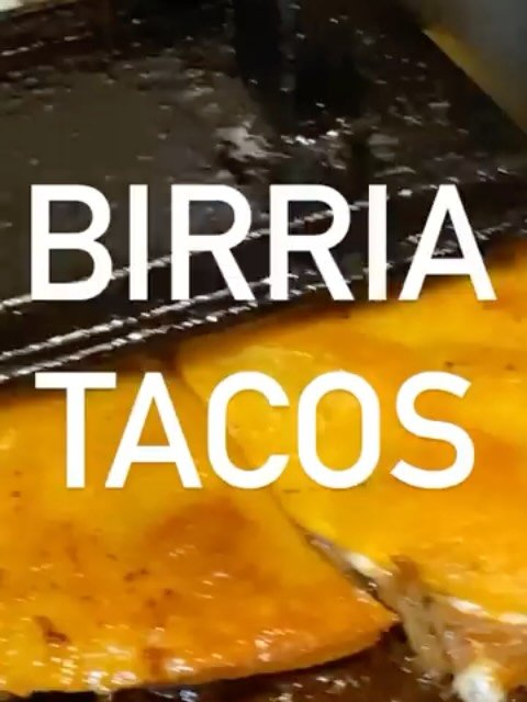 Taco Tuesday is on now! Swipe to take a look at tonight&rsquo;s features 👀 
#tacotuesdays #torontotacos #torontotoprestaurants #torontopatio #tacos
