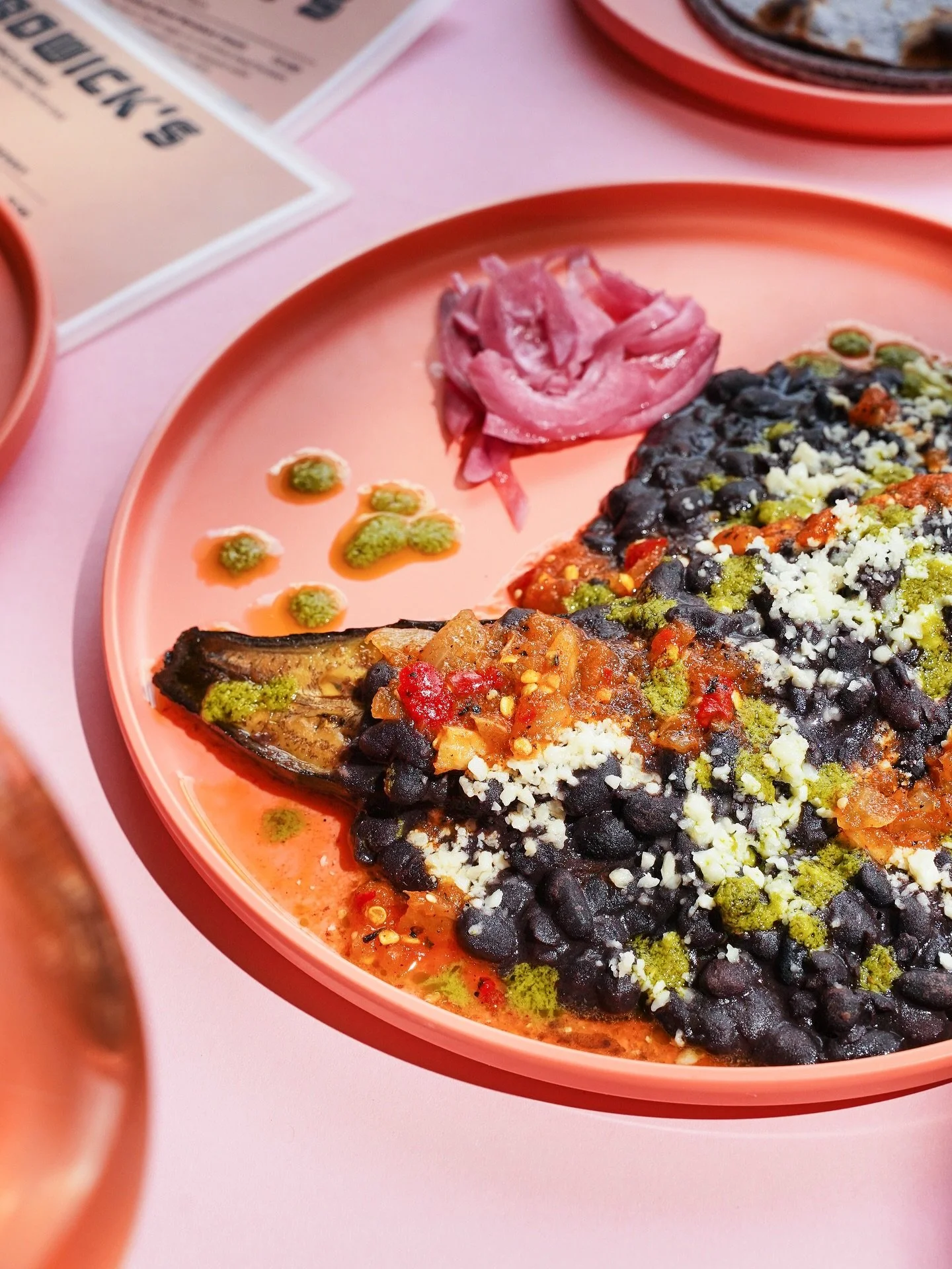 Transport your taste buds to Costa Rica with our Platano and Egg brunch dish! 🇨🇷 Baked plantain topped with baked beans, chile de Arbol, chimichurri, cotija cheese served with two farm fresh eggs and choice of corn tortillas, sourdough or flatbread